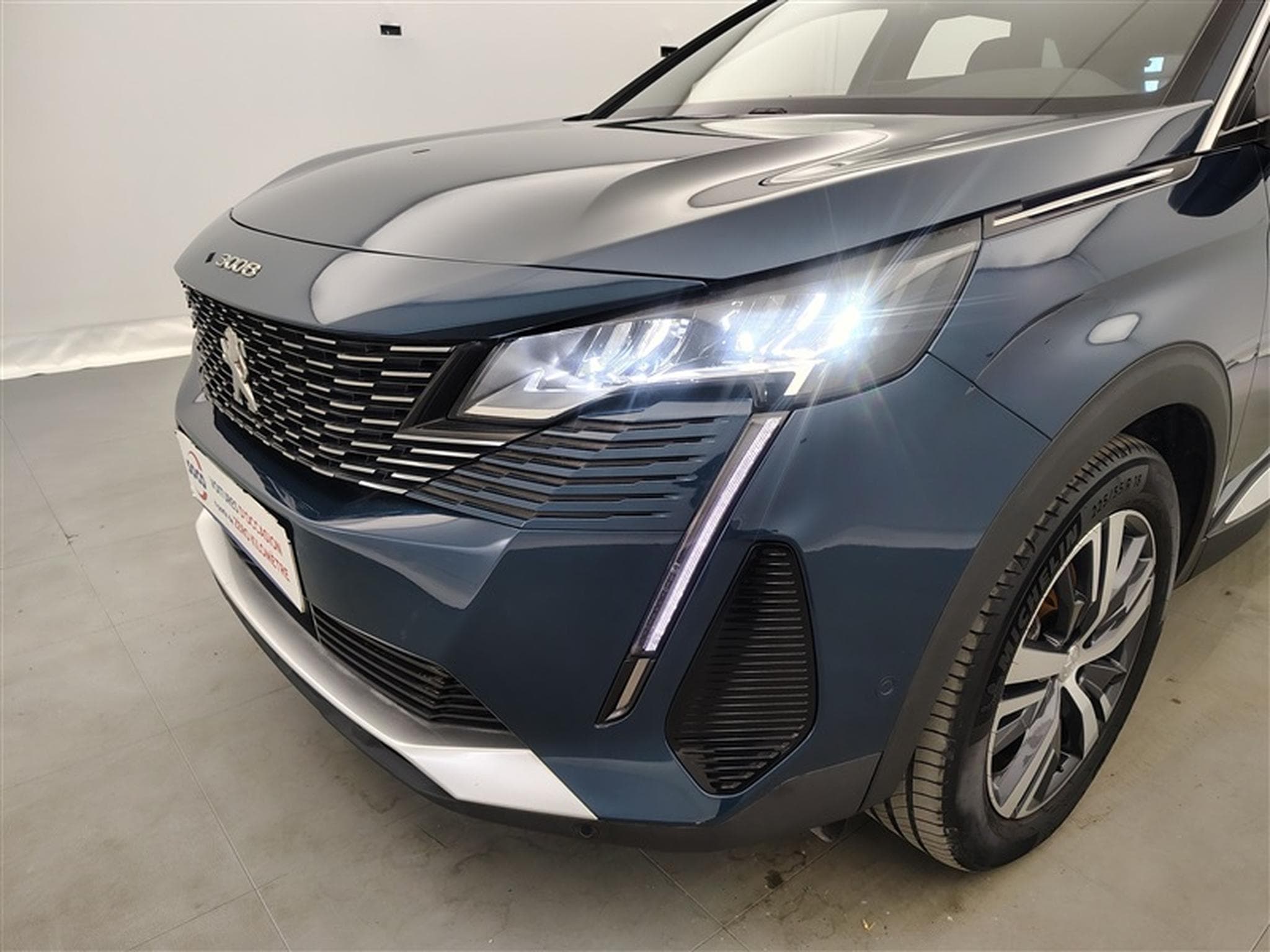 Peugeot 3008 1.2 PureTech Allure Pack S-CUIR / NAVI / CAMERA / CARPLAY (2023) - Foto 15