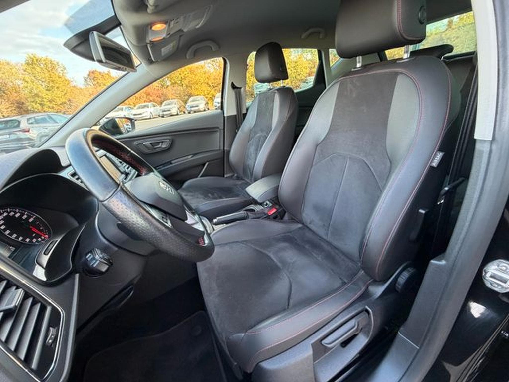 Seat Leon Leon 1,8TSi DSG FR Navi Alcantara Bluetooth PDC (2016) - Foto 10