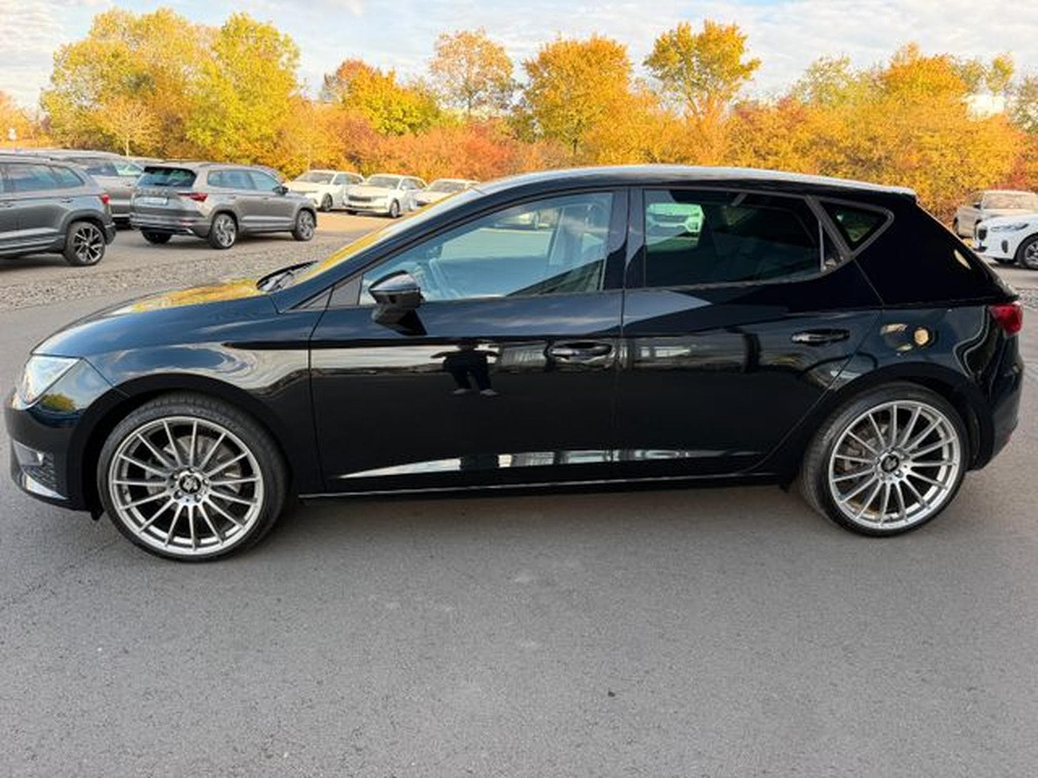 Seat Leon Leon 1,8TSi DSG FR Navi Alcantara Bluetooth PDC (2016) - Foto 9