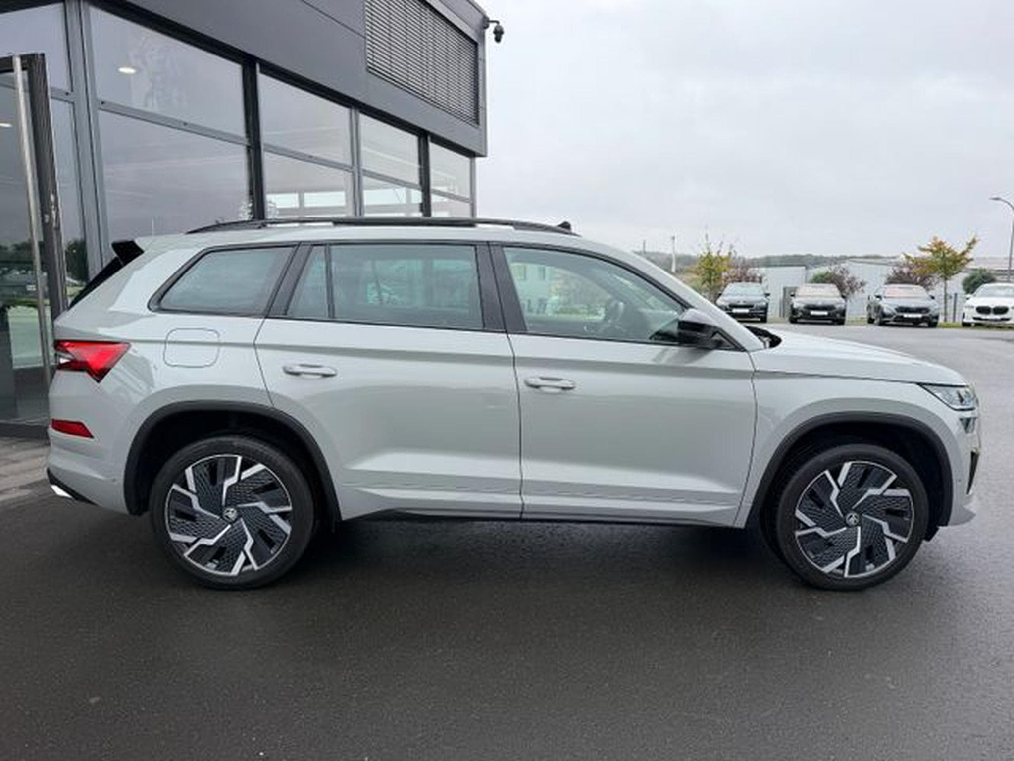 Skoda Kodiaq Kodiaq 2,0TSi RS 4x4 AHK Pano Travel Columbus (2024) - Photo 5