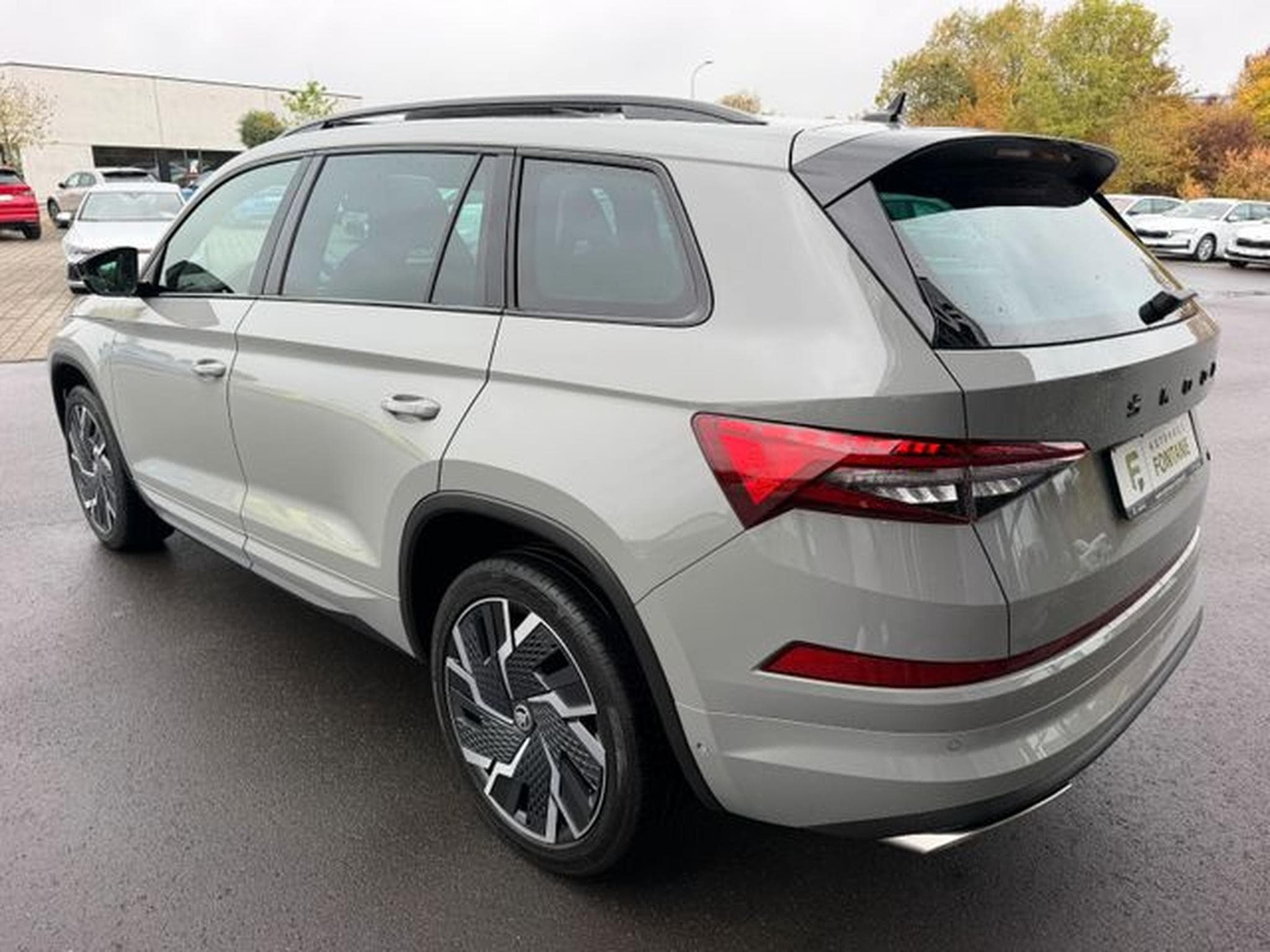 Skoda Kodiaq Kodiaq 2,0TSi RS 4x4 AHK Pano Travel Columbus (2024) - Photo 8