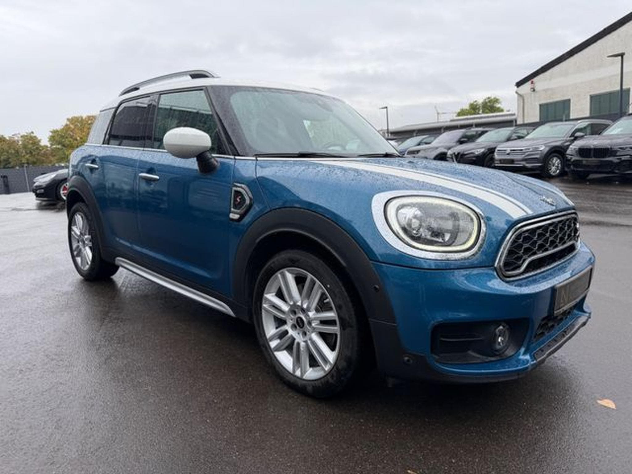 MINI Cooper COUNTRYMAN SD *NAVI*SHZ*HEAD UP*FACELIFT* (2020) - Foto 4