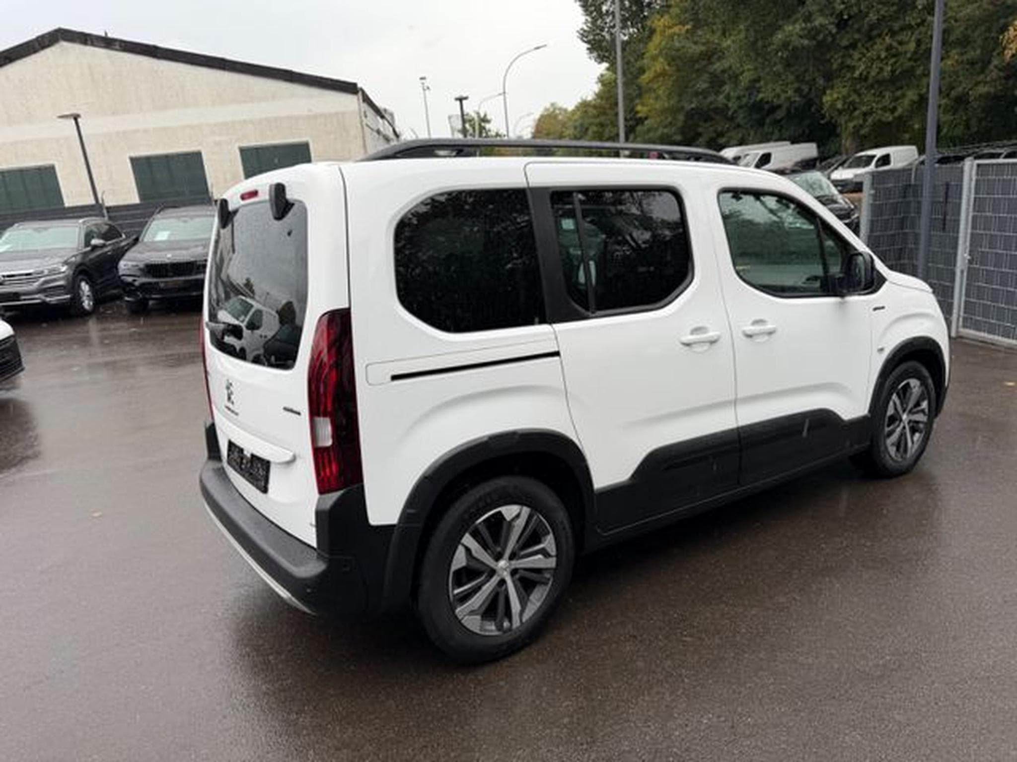 Peugeot Rifter HDI GT LINE*PANORAMA*R-KAMERA*AHK* (2020) - Foto 7