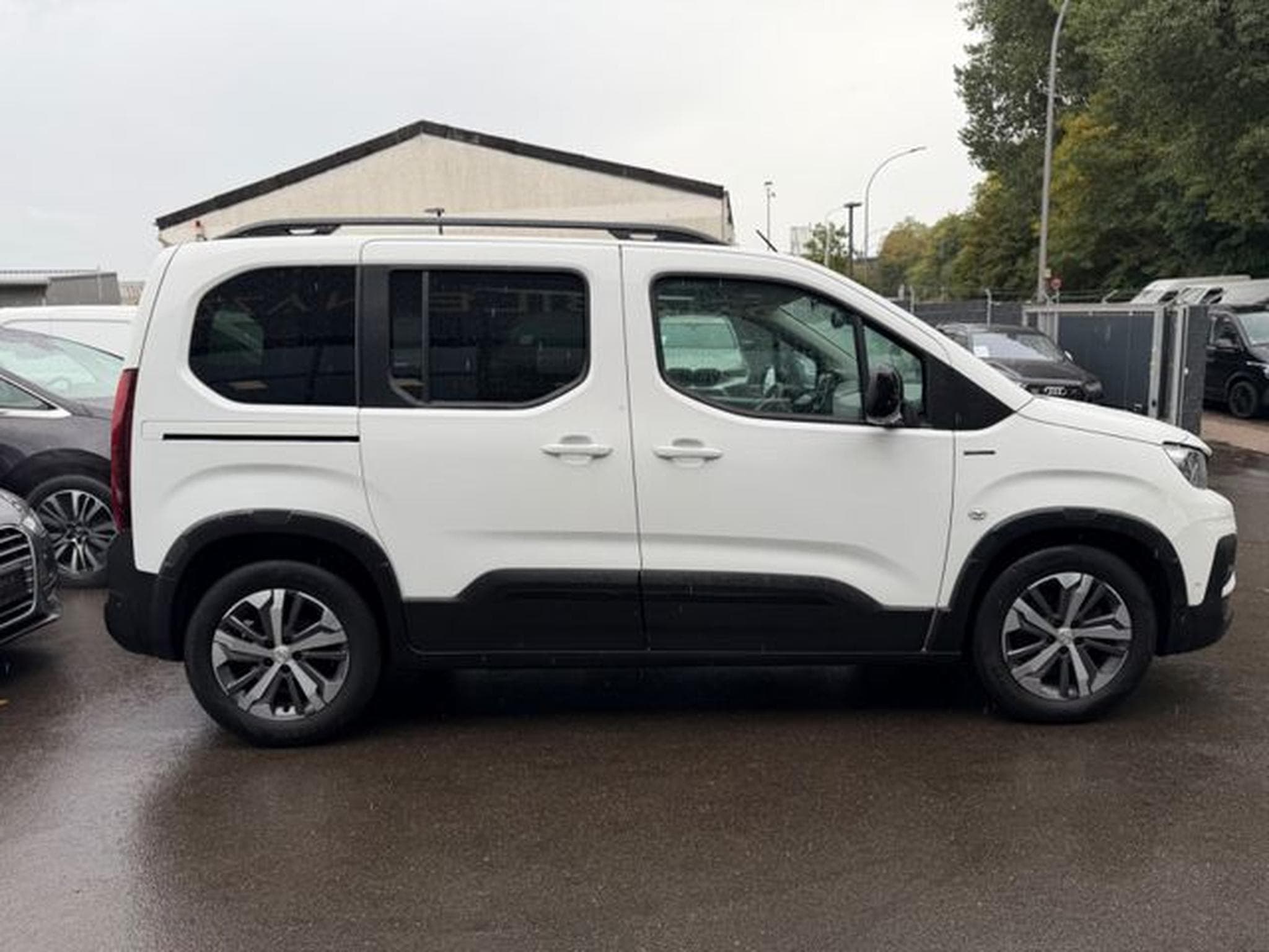Peugeot Rifter HDI GT LINE*PANORAMA*R-KAMERA*AHK* (2020) - Foto 14