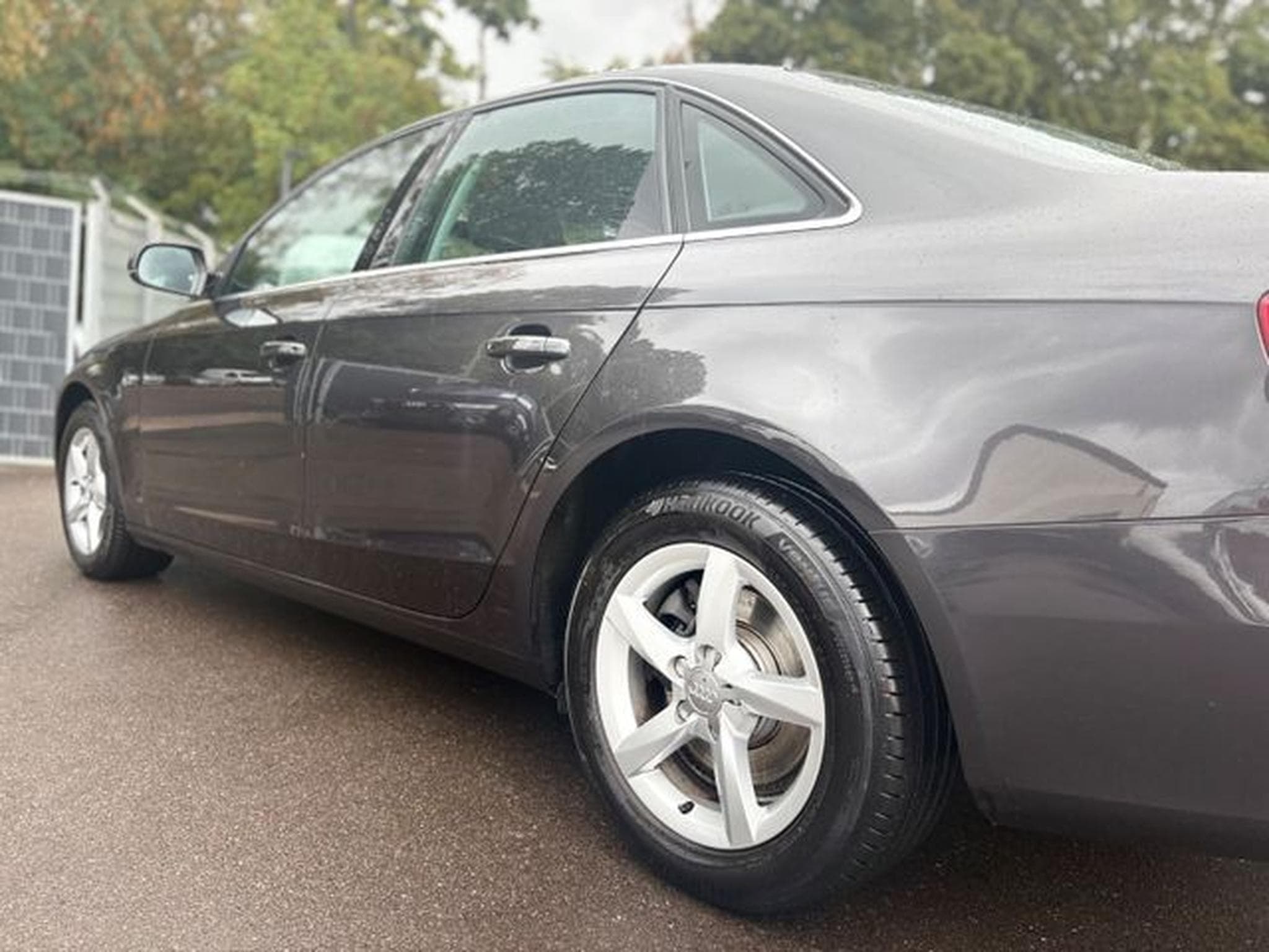 Audi A4 A4 AMBIENTE *NAVI*SHZ*KLIMAAUTOMATIK* (2015) - Foto 14