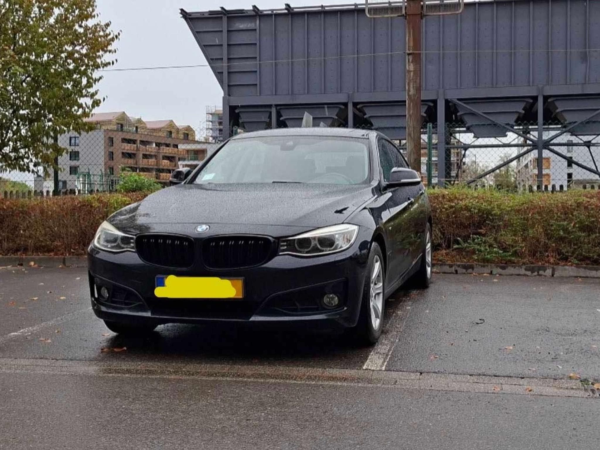 BMW 320 GT XDrive Sport (2014) - Photo 2