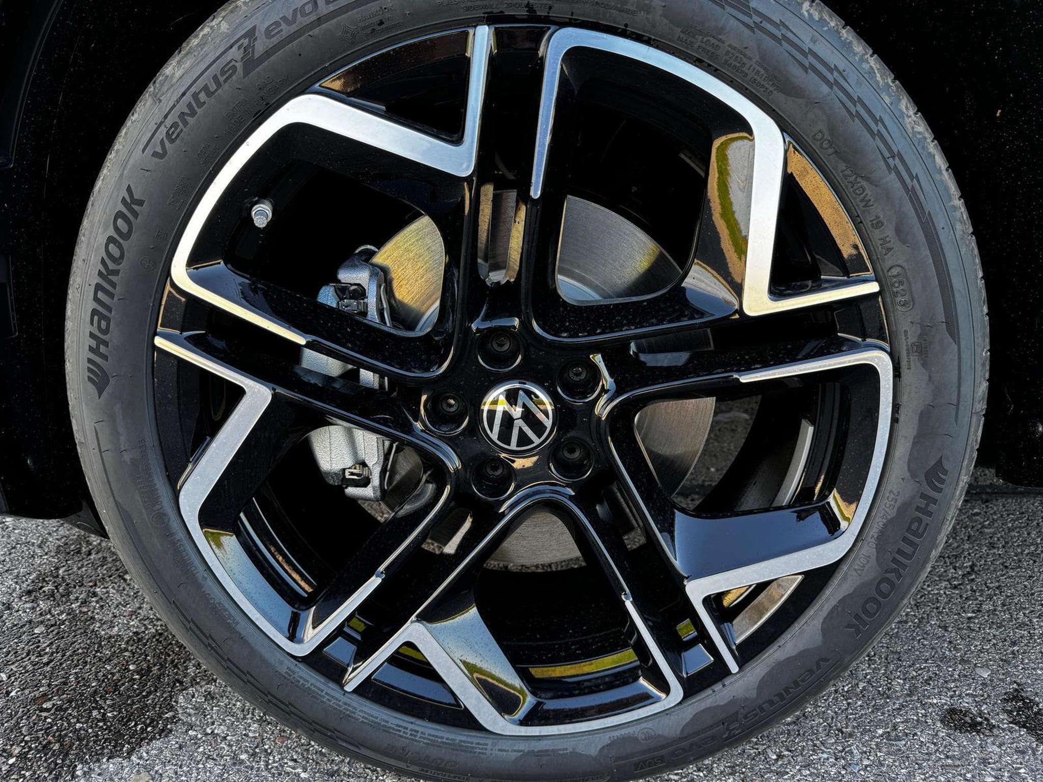 VW Tiguan 2.0 TDI 142 kW R-Line (2026) - Photo 5