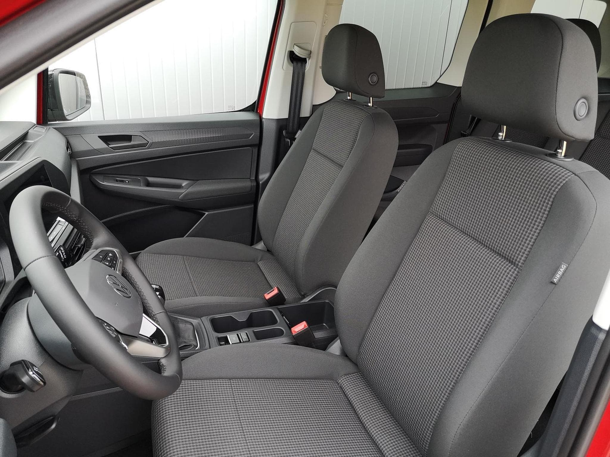VW Caddy Basis (2026) - Photo 7