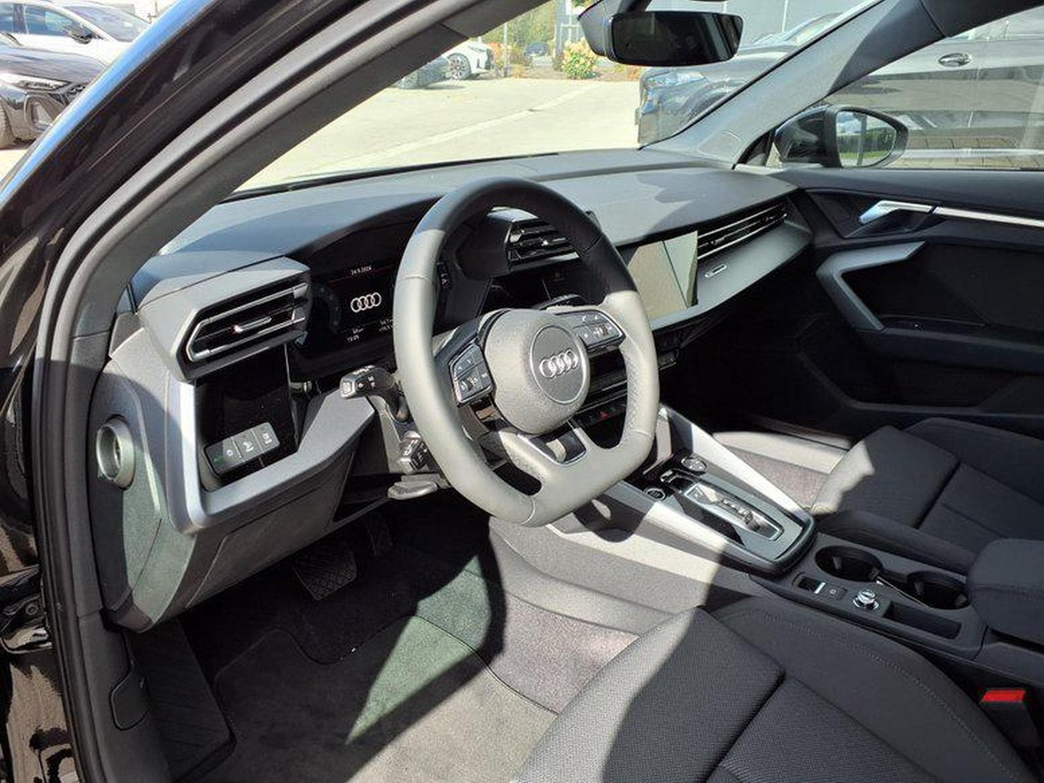 Audi A3 Sportback S Line 1.5L TFSI (2026) - Photo 6
