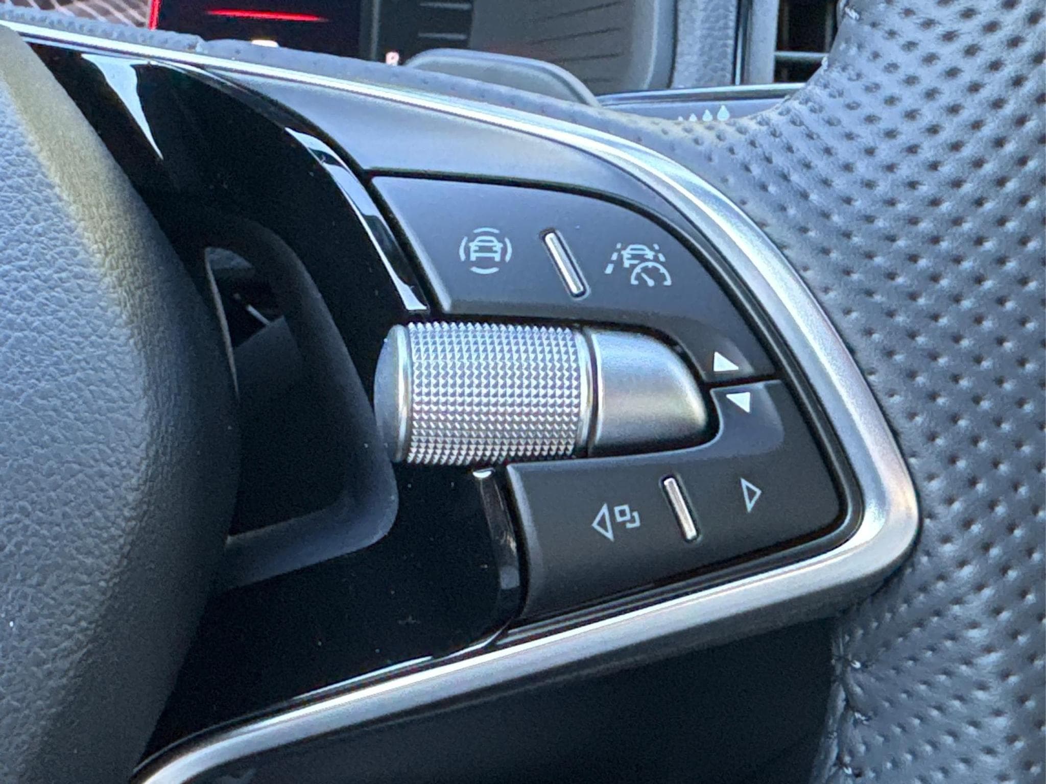 Skoda Karoq Sportline (2026) - Photo 23