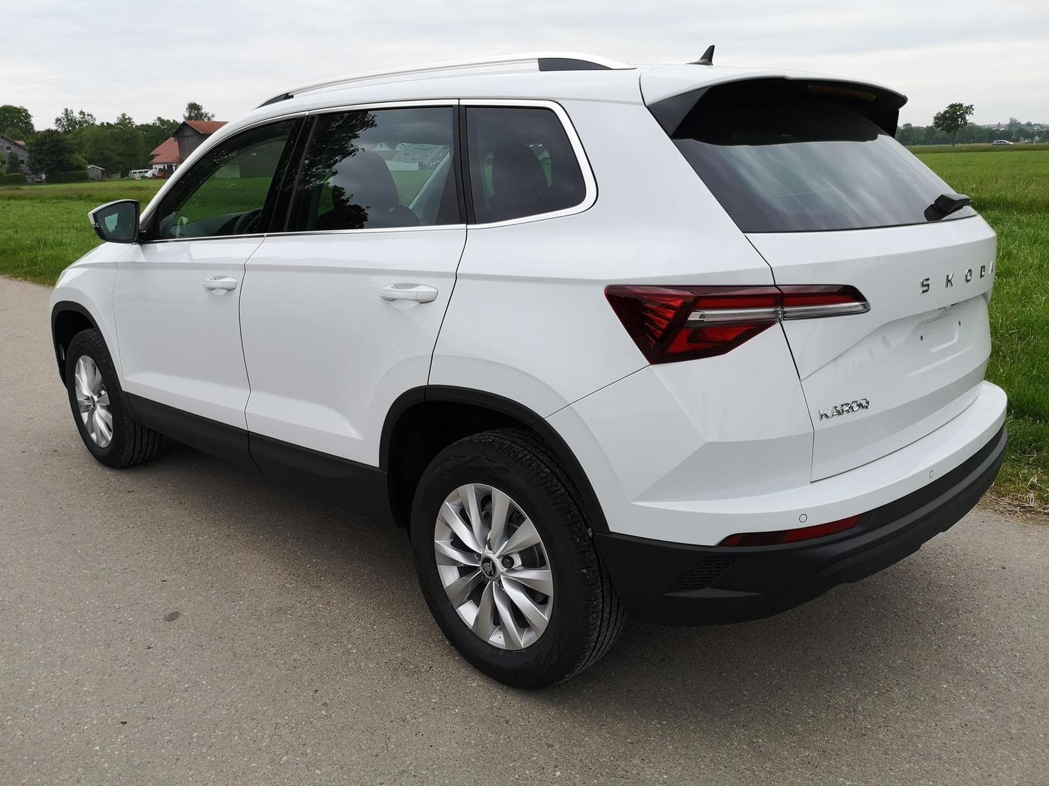 Skoda Karoq Selection (2026) - Photo 2
