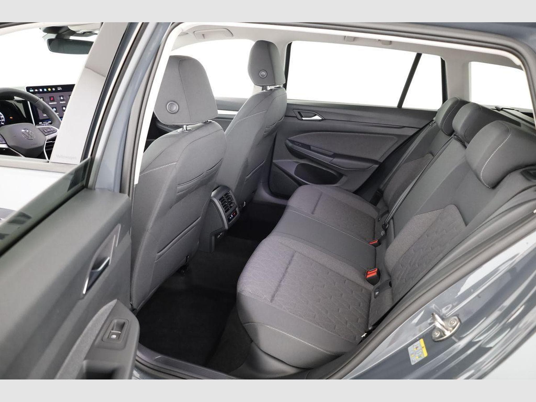VW Golf Variant 1.5 TSI 110 kW Life (2026) - Foto 10