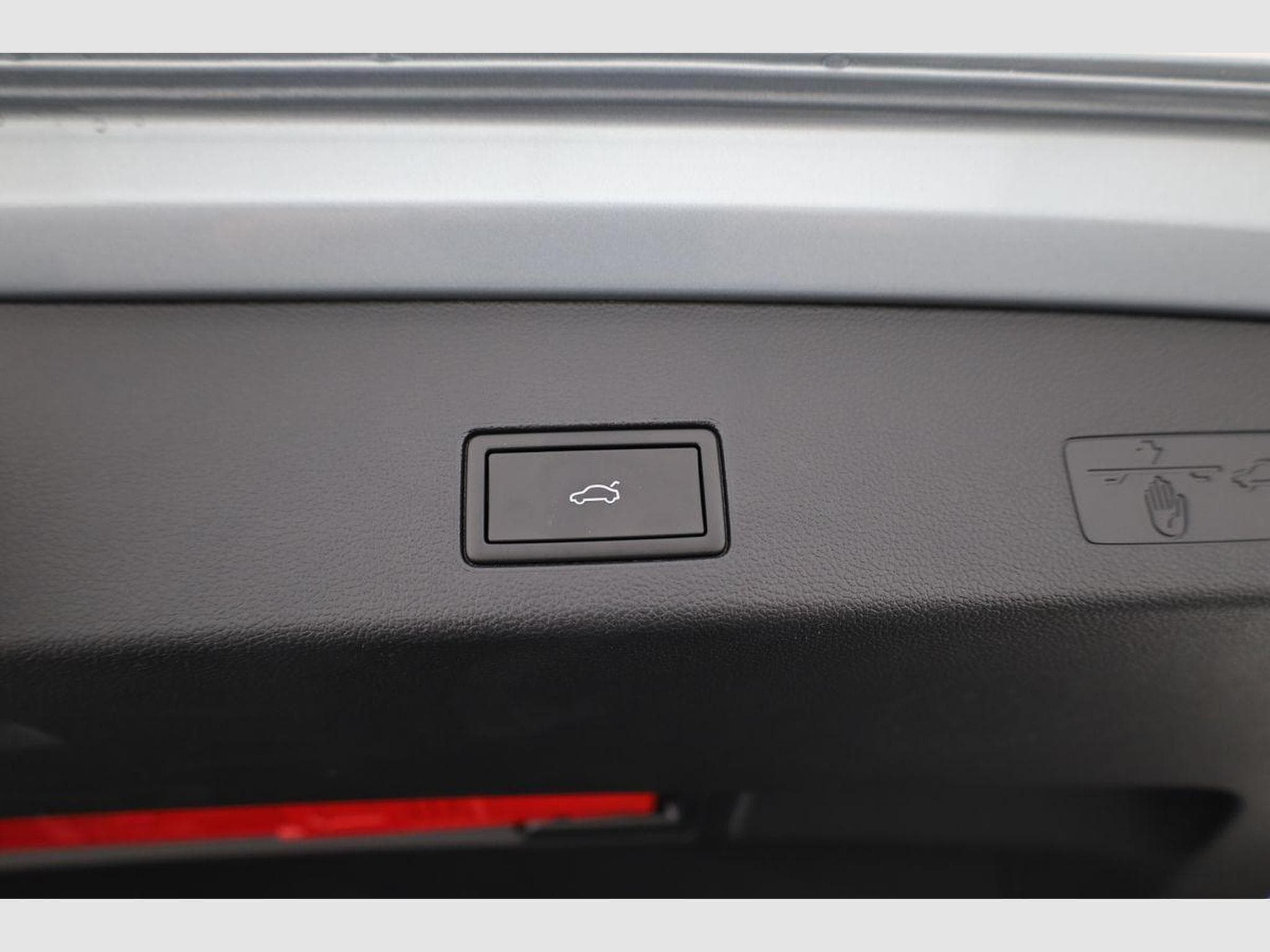 VW Golf Variant 1.5 TSI 110 kW Life (2026) - Foto 12