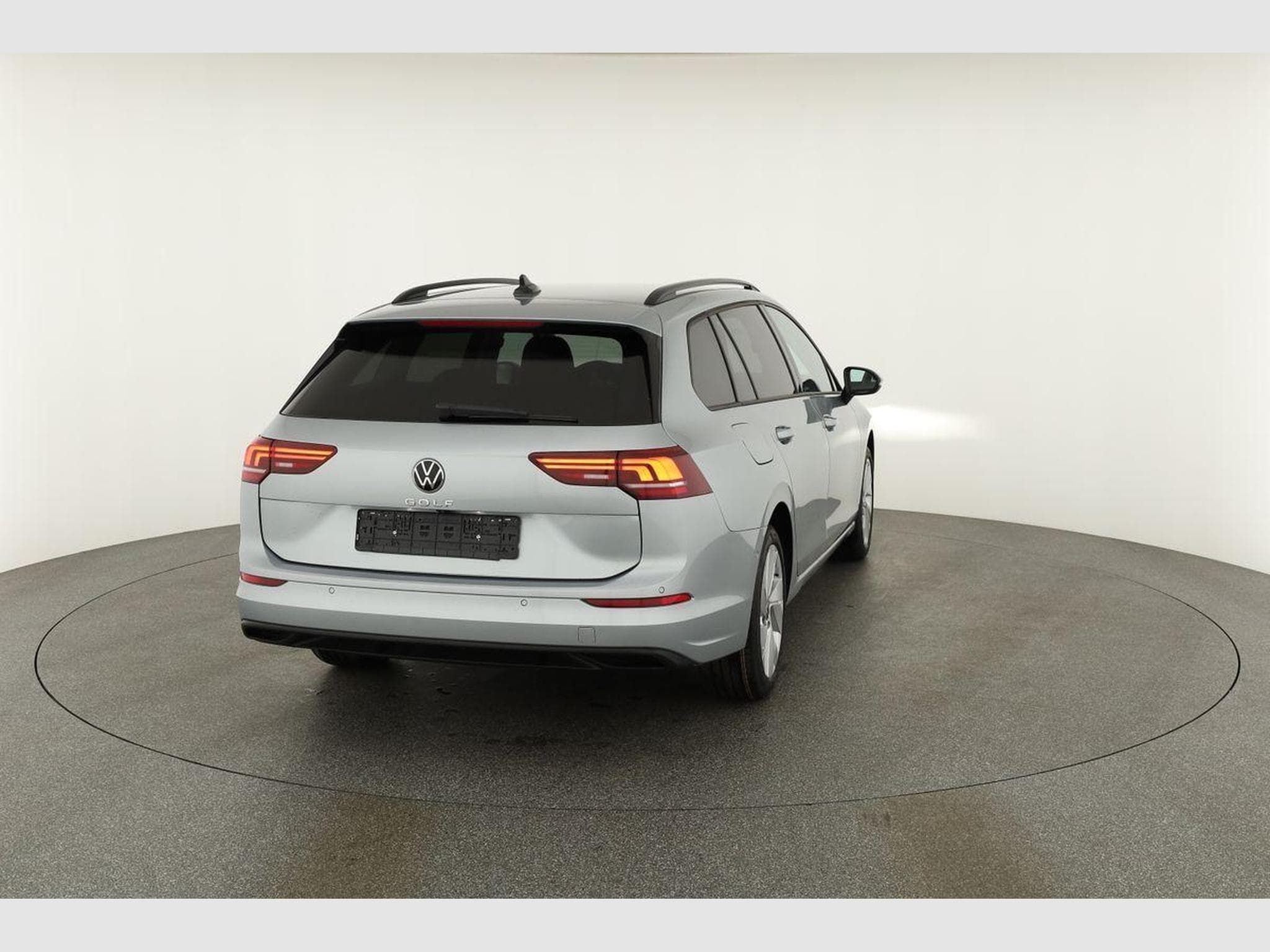 VW Golf Variant 1.5 TSI 110 kW Life (2026) - Foto 15