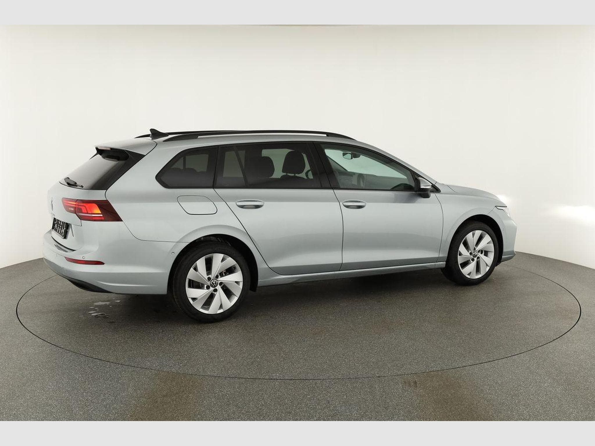 VW Golf Variant 1.5 TSI 110 kW Life (2026) - Foto 18