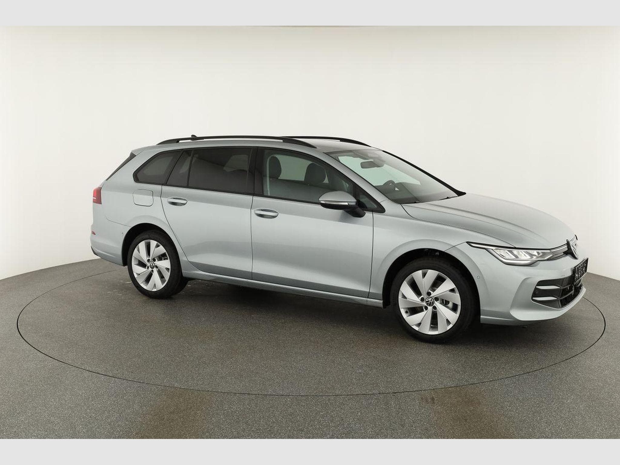 VW Golf Variant 1.5 TSI 110 kW Life (2026) - Foto 22