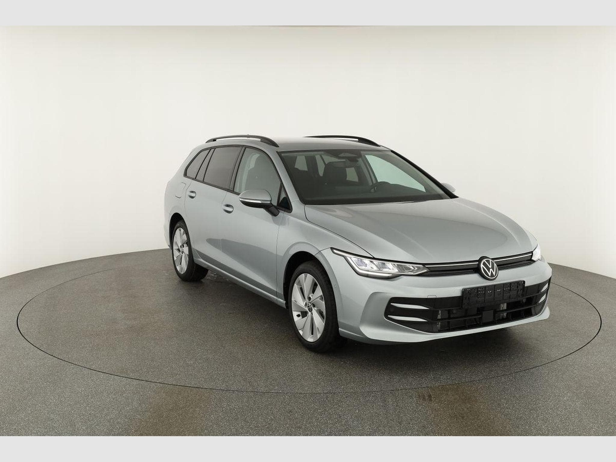 VW Golf Variant 1.5 TSI 110 kW Life (2026) - Foto 24