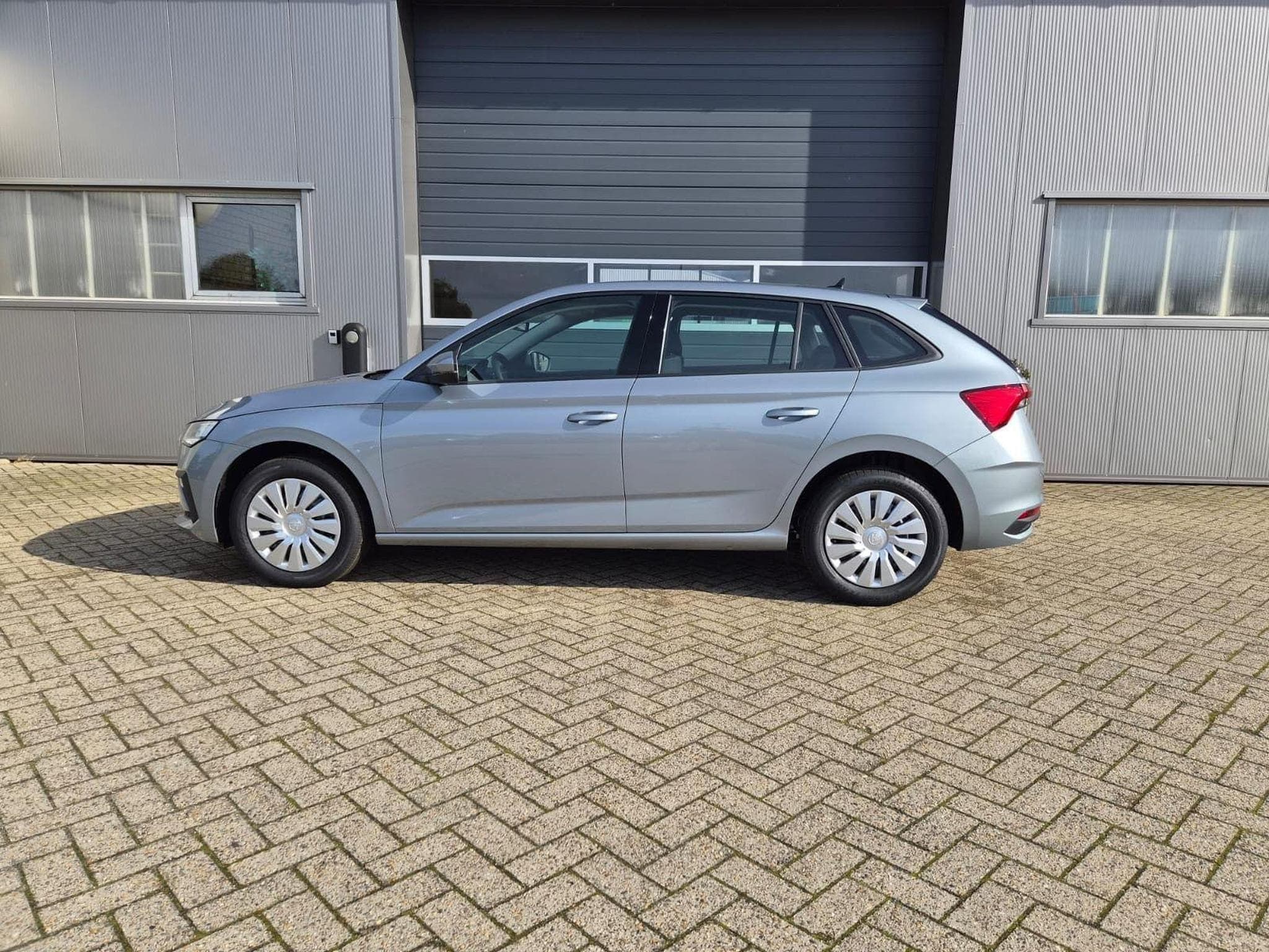 Skoda Scala 1.0 TSI 115PS (2026) - Foto 2