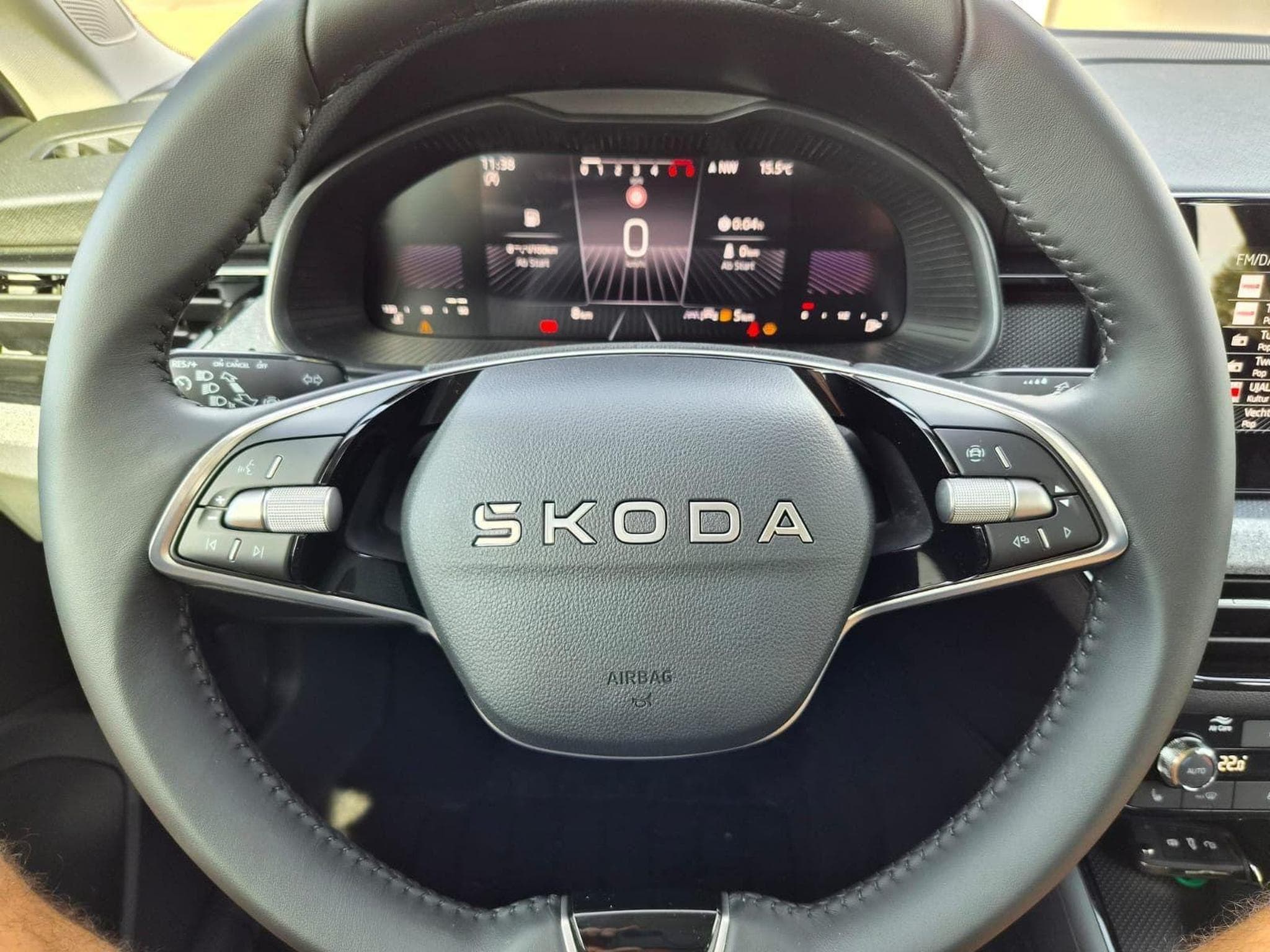 Skoda Scala 1.0 TSI 115PS (2026) - Foto 18