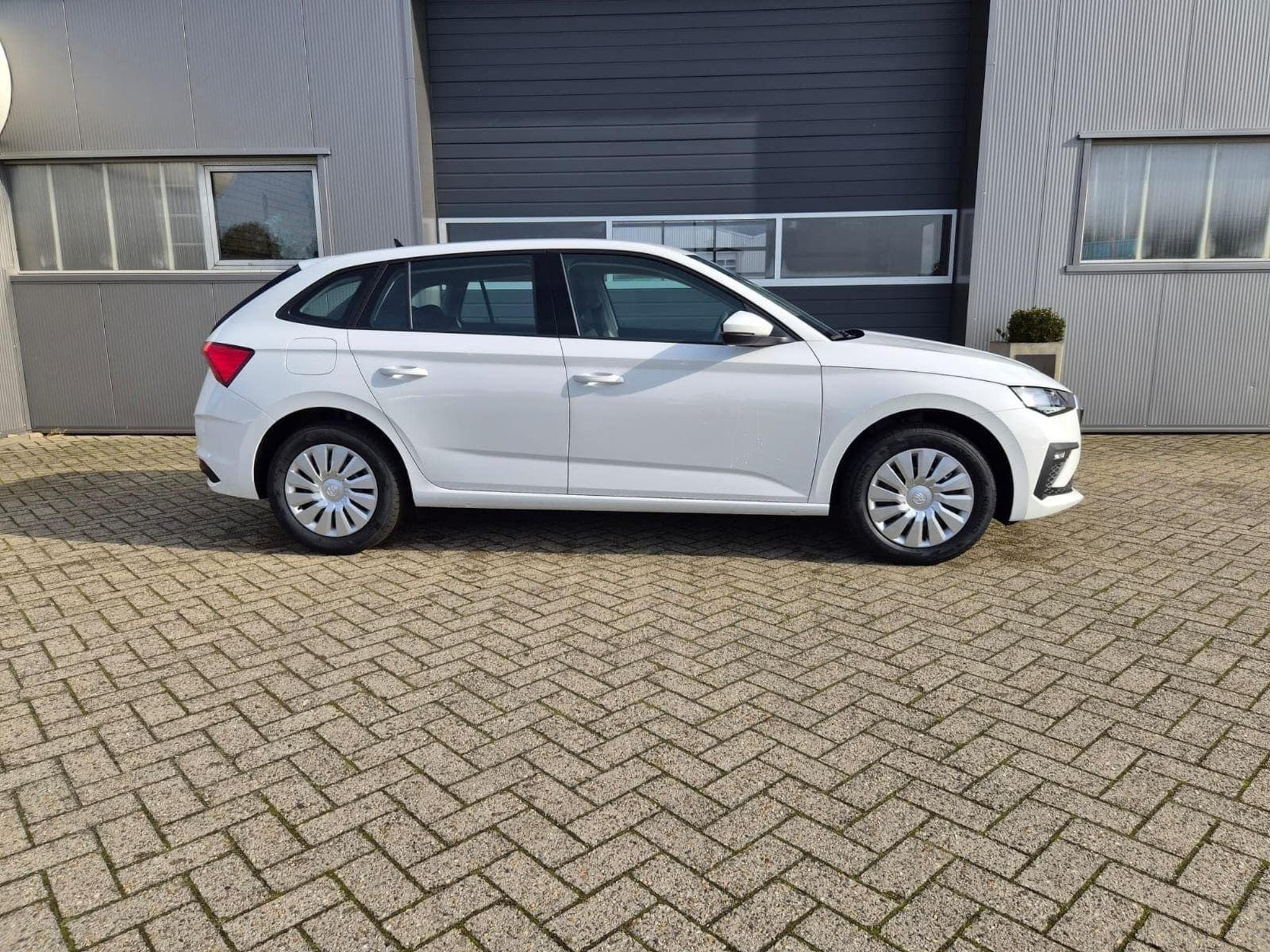 Skoda Scala 1.0 TSI 115PS (2026) - Foto 5