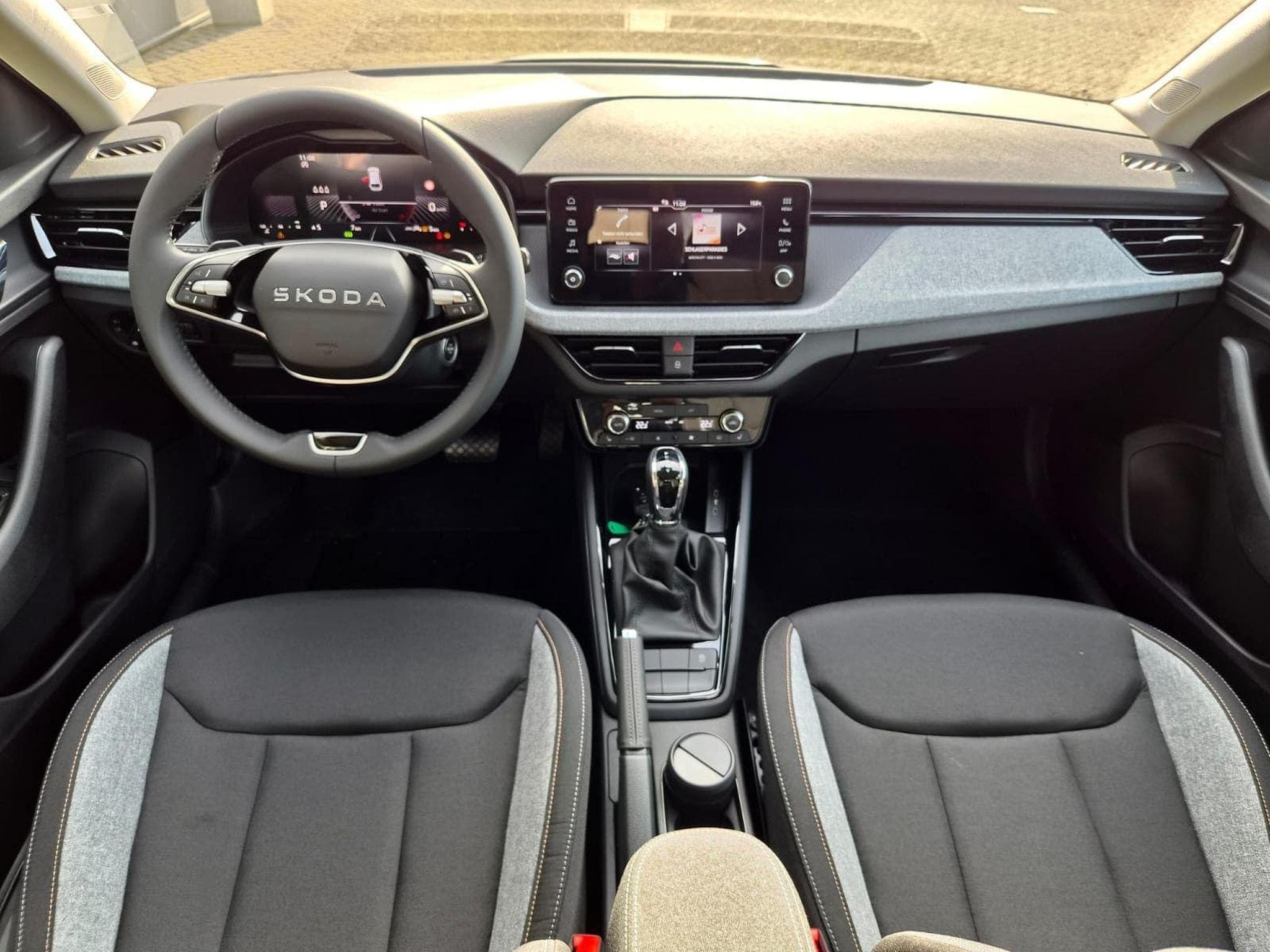 Skoda Scala 1.0 TSI 115PS (2026) - Foto 10