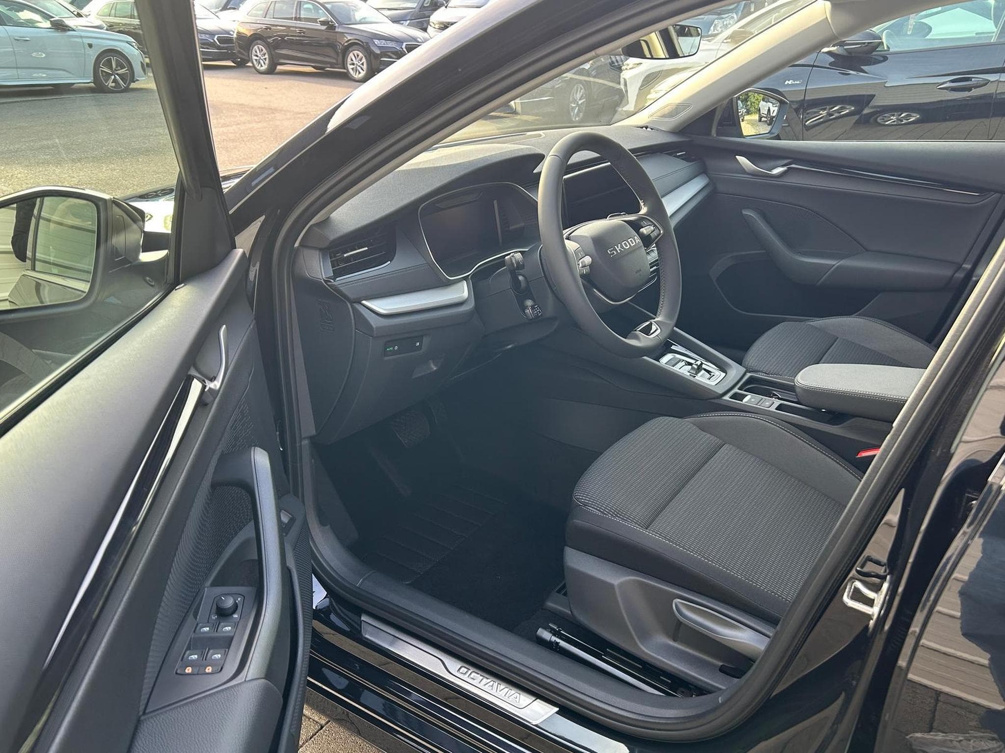 Skoda Octavia Selection (2026) - Foto 6