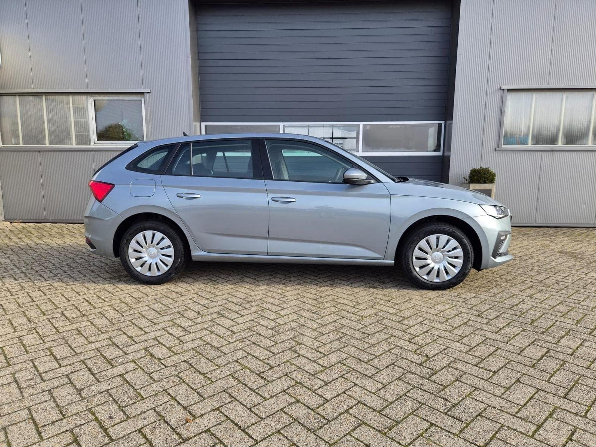 Skoda Scala 1.0 TSI 115PS (2026) - Foto 5