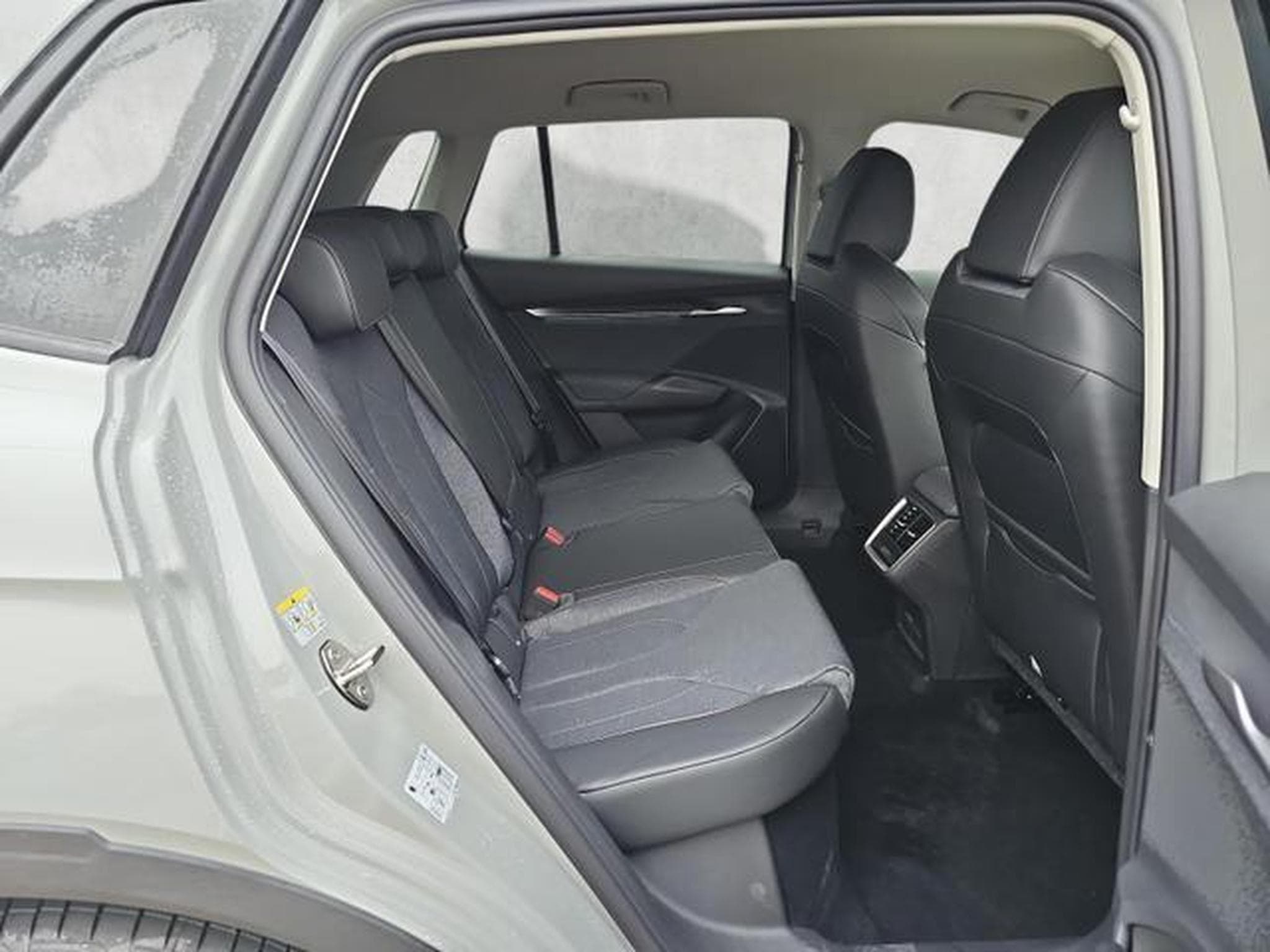 Skoda Elroq 60 Selection (2026) - Foto 13