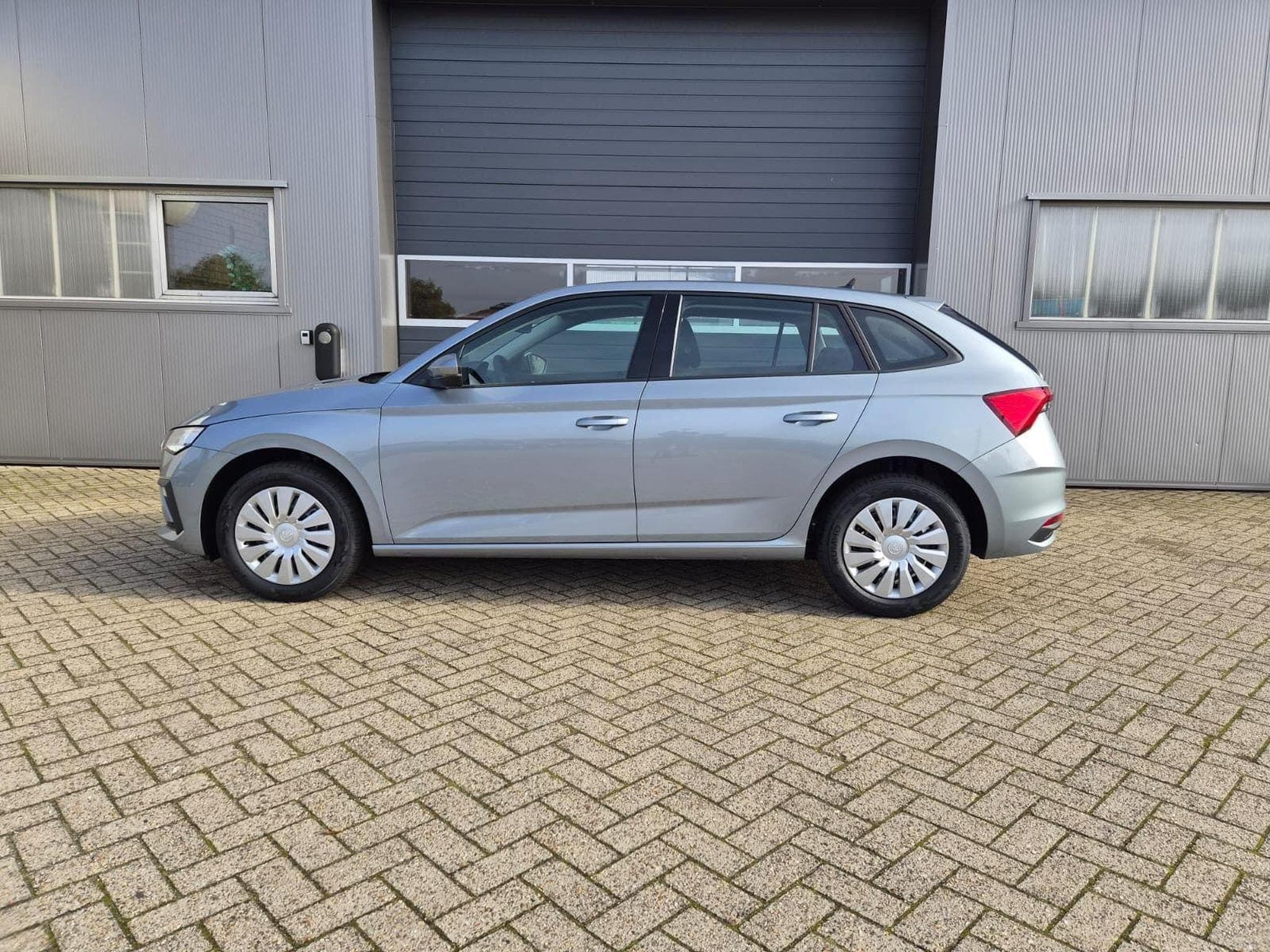 Skoda Scala 1.0 TSI 115PS (2026) - Foto 2