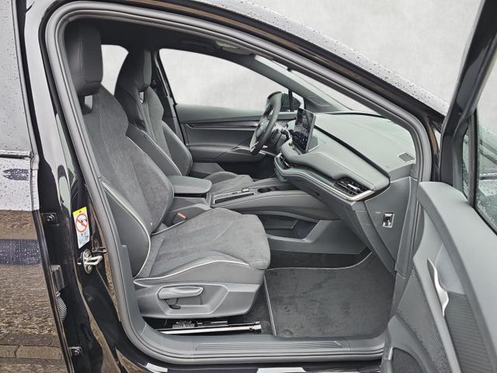 Skoda Elroq 85 Sportline (04.2026->) (2026) - Foto 10