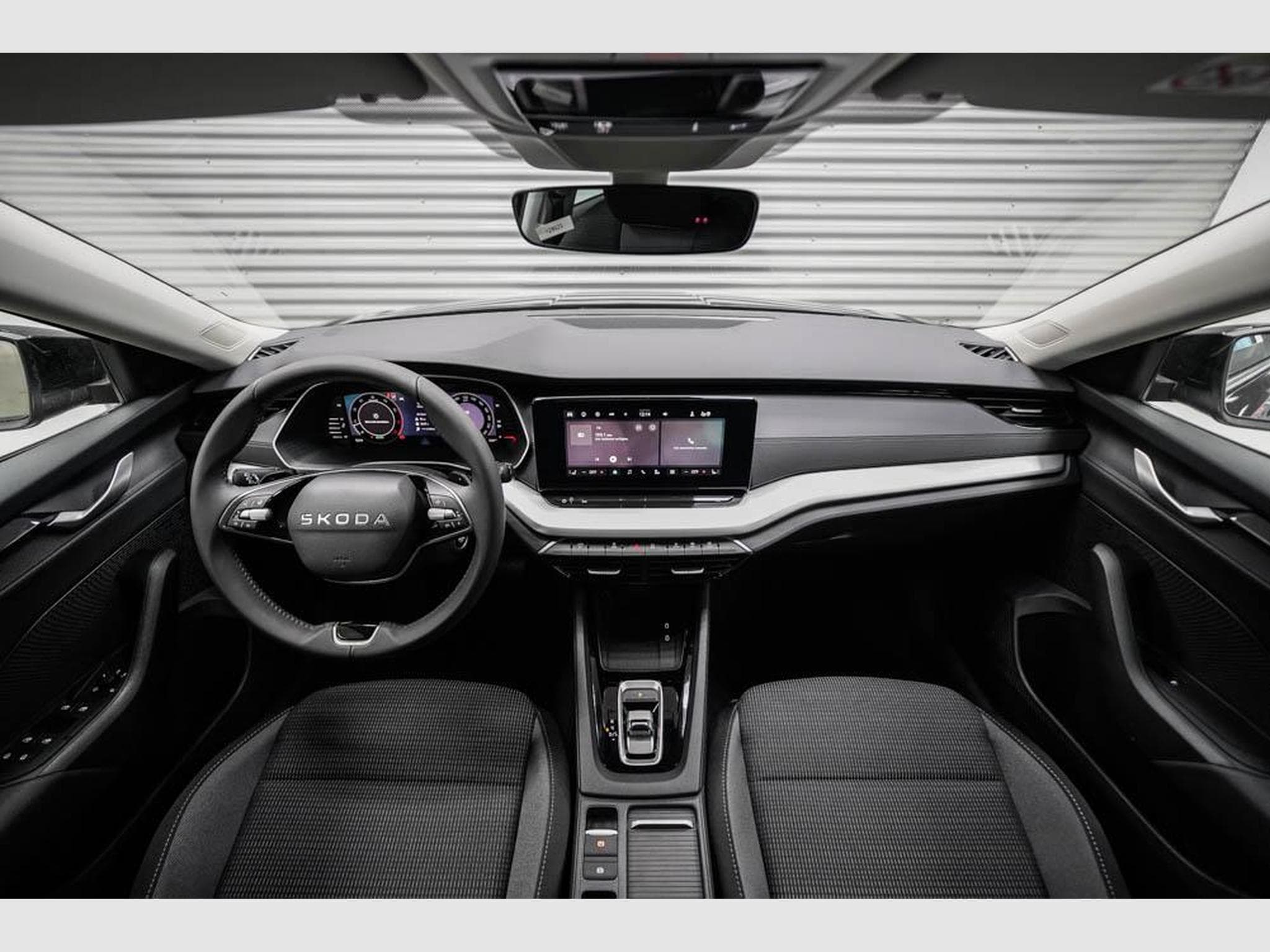 Skoda Octavia Kombi 1,5 TSI (2026) - Foto 6