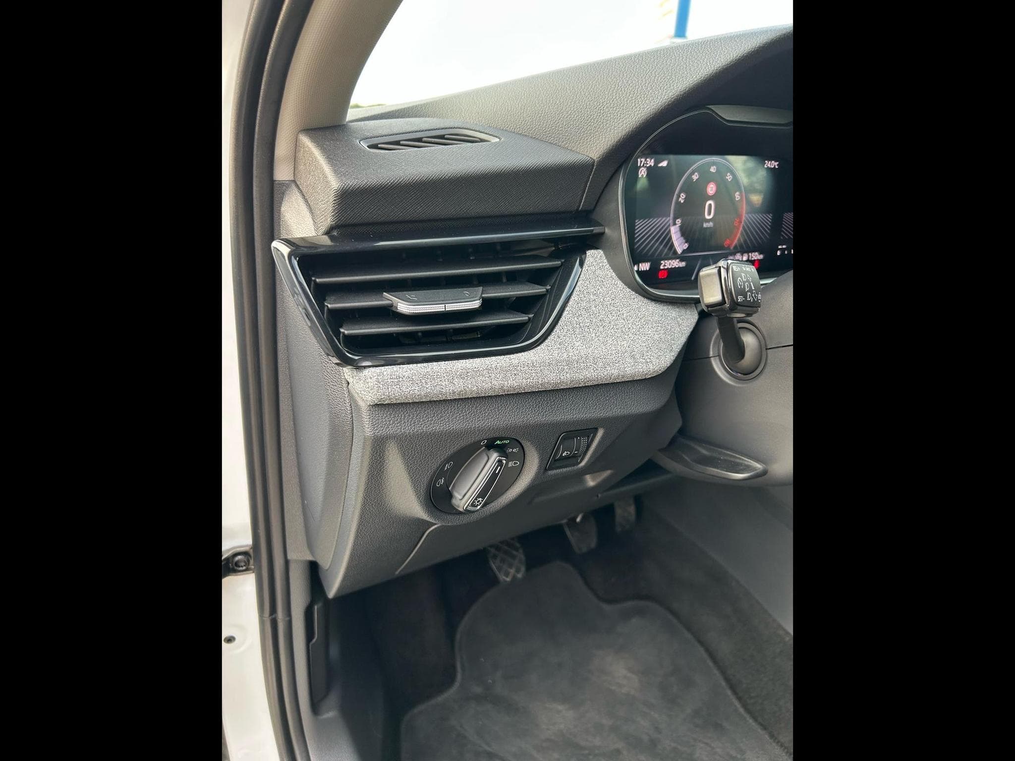 Skoda Scala Selection (2025) - Foto 4