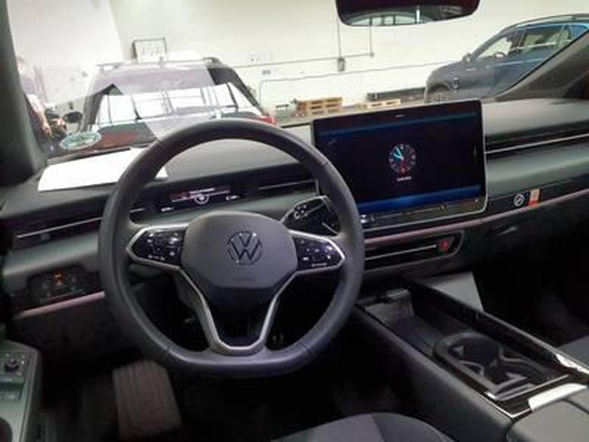 VW ID.7 Pro Tourer (2025) - Foto 10