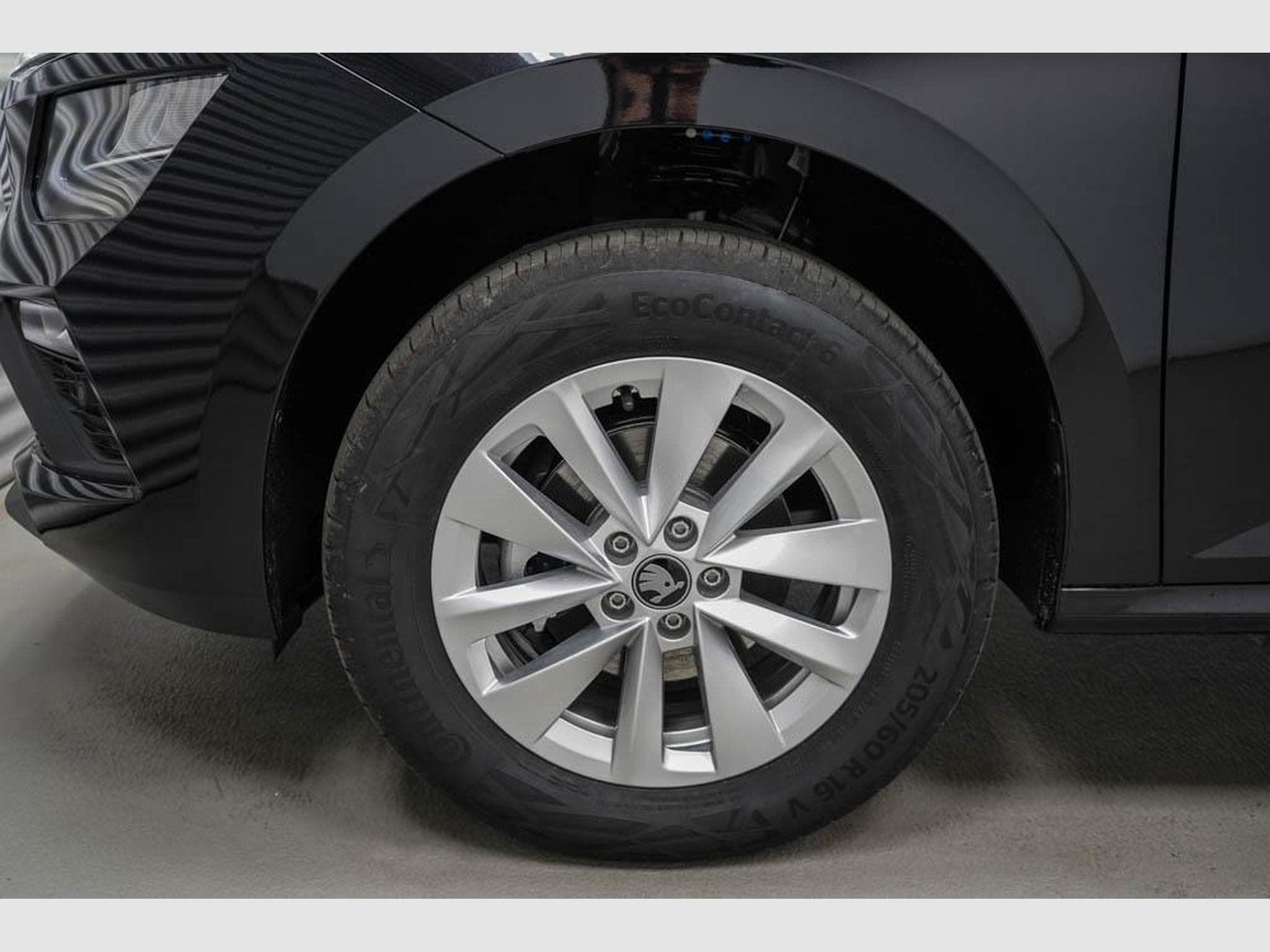 Skoda Kamiq 1,0 TSI DSG (2026) - Foto 5