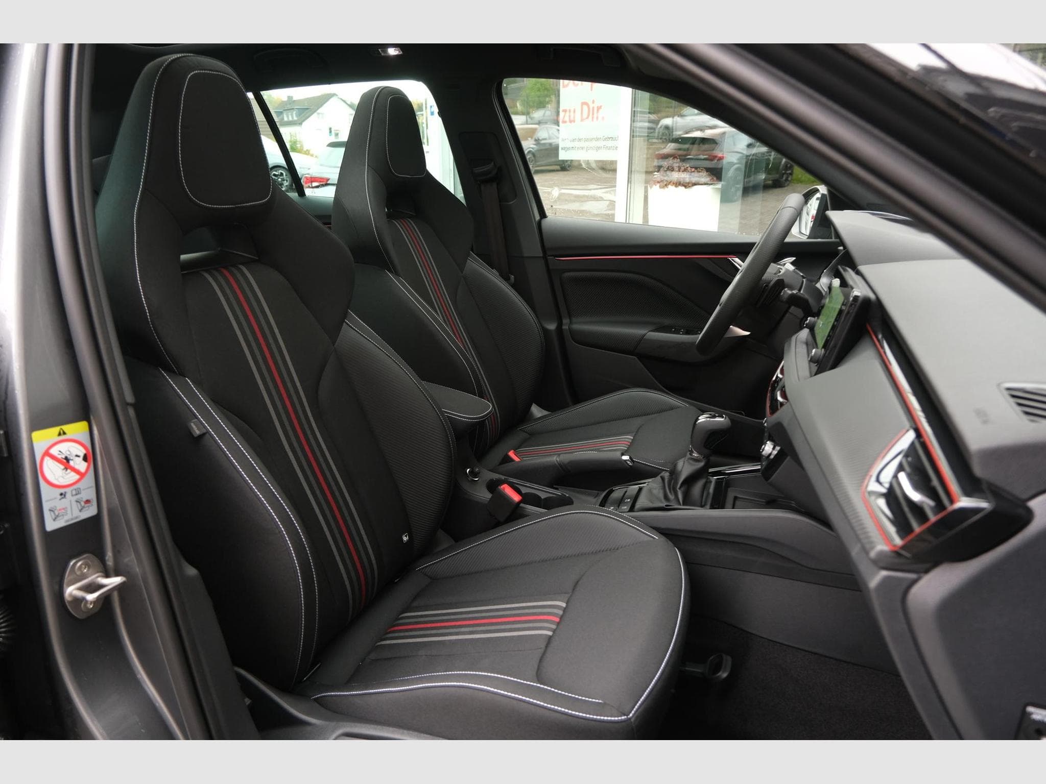 Skoda Kamiq Monte Carlo (2026) - Foto 23