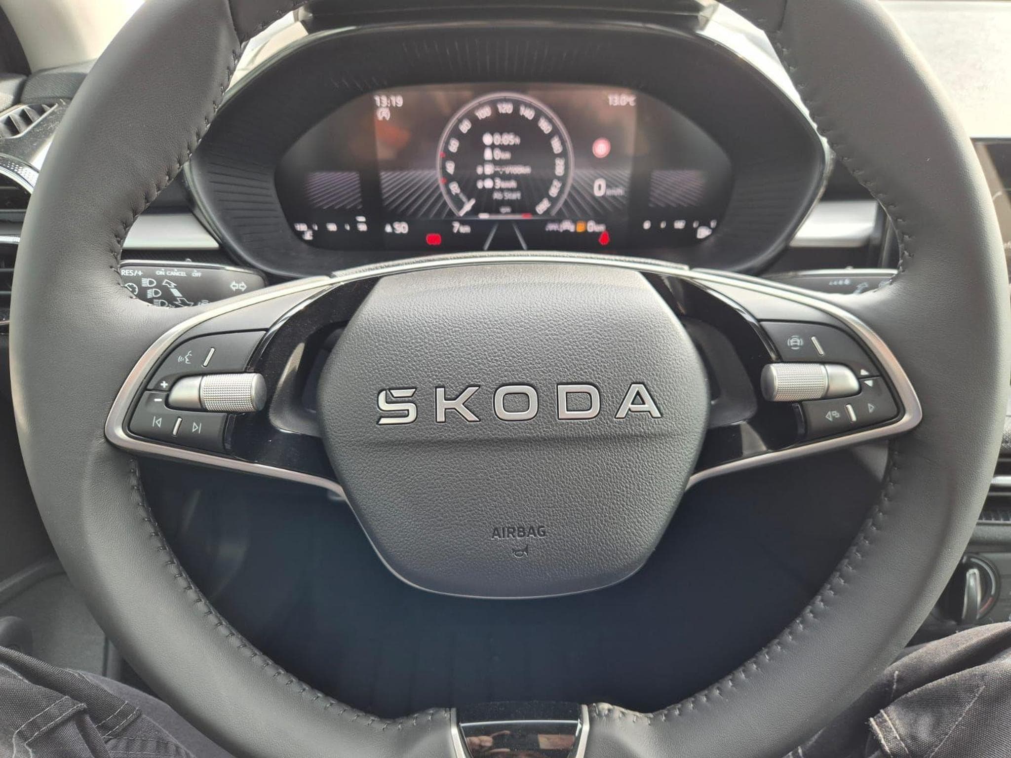 Skoda Fabia 1.0 TSI 95PS (2026) - Foto 15