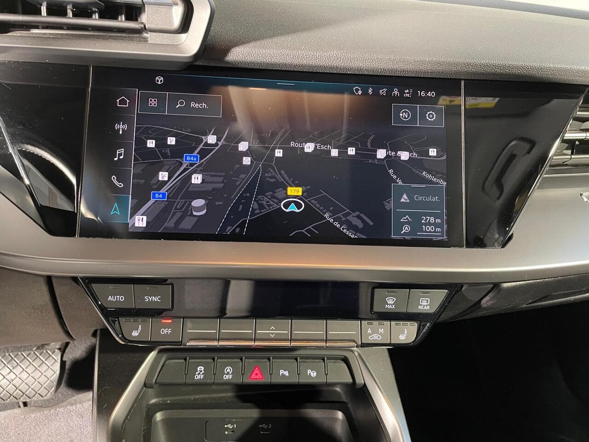 Audi A3 SPORTBACK 30 TFSI 110 STRONIC S-LINE VIRTUAL COCKPIT (2022) - Photo 4
