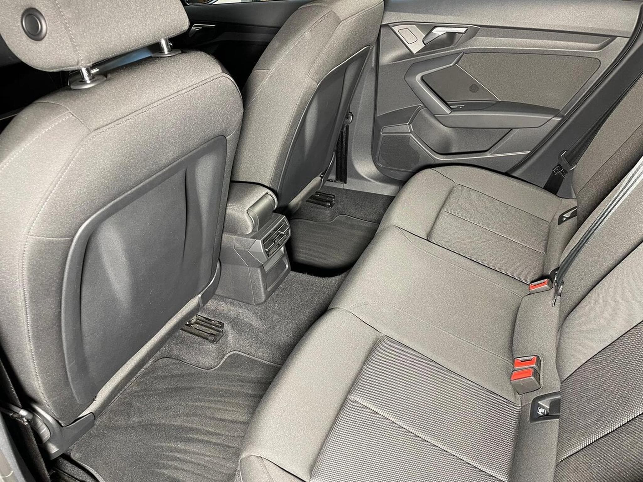 Audi A3 SPORTBACK 30 TFSI 110 STRONIC S-LINE VIRTUAL COCKPIT (2022) - Photo 11