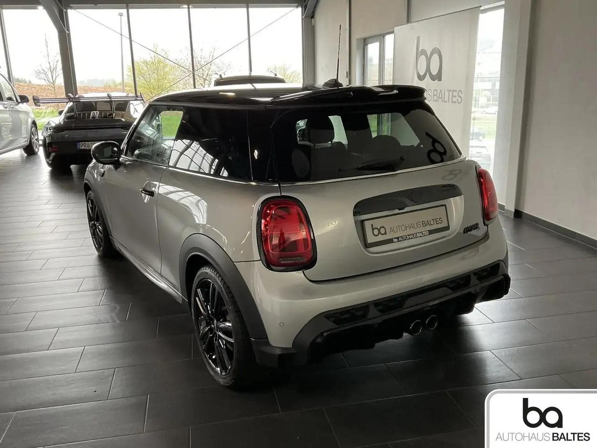 Mini Cooper (2024) - Foto 4