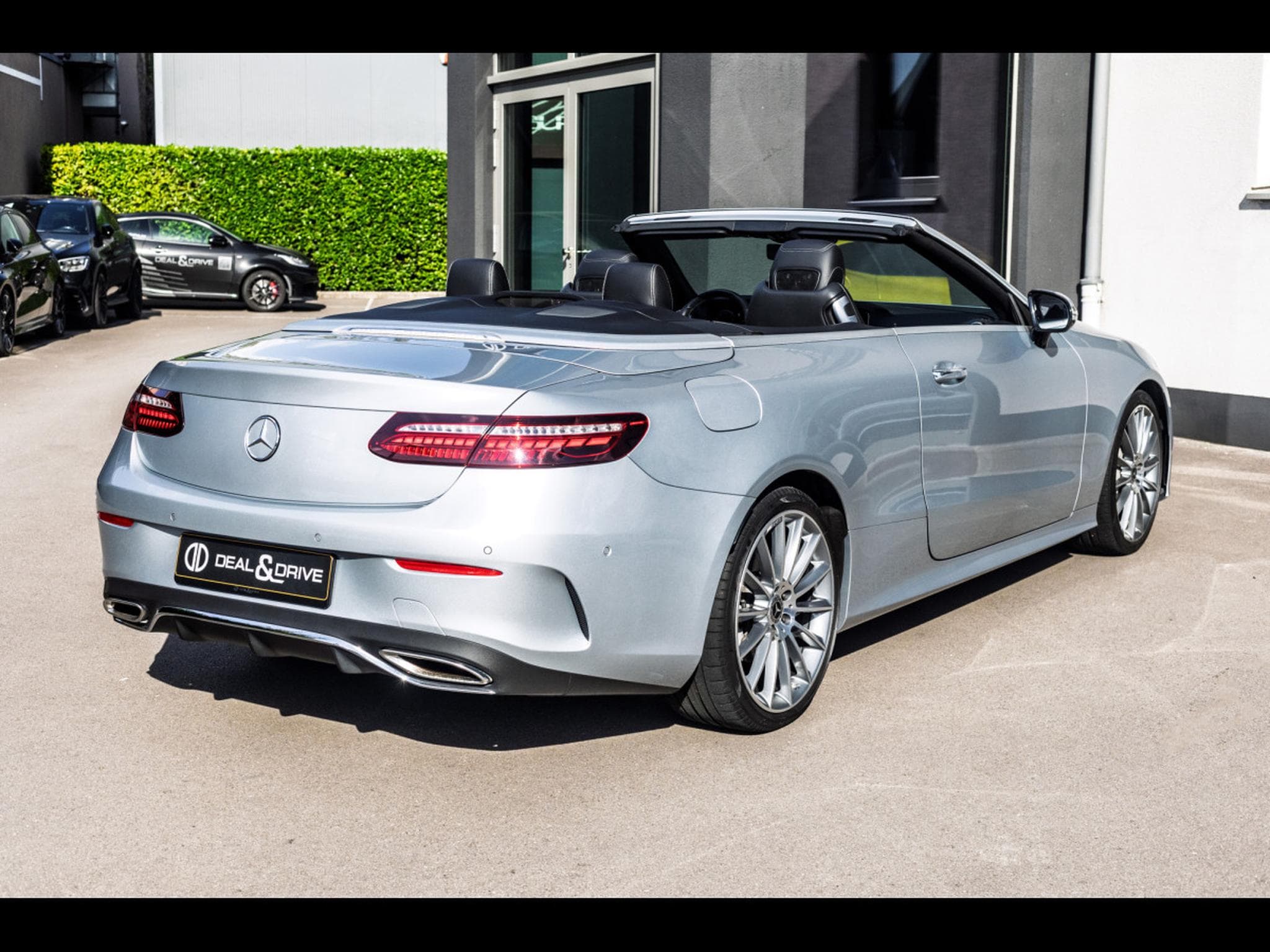 Mercedes E 300 CABRIOLET AMG-LINE - HIGH-TECH-SILBER METALLIC (2023) - Photo 7