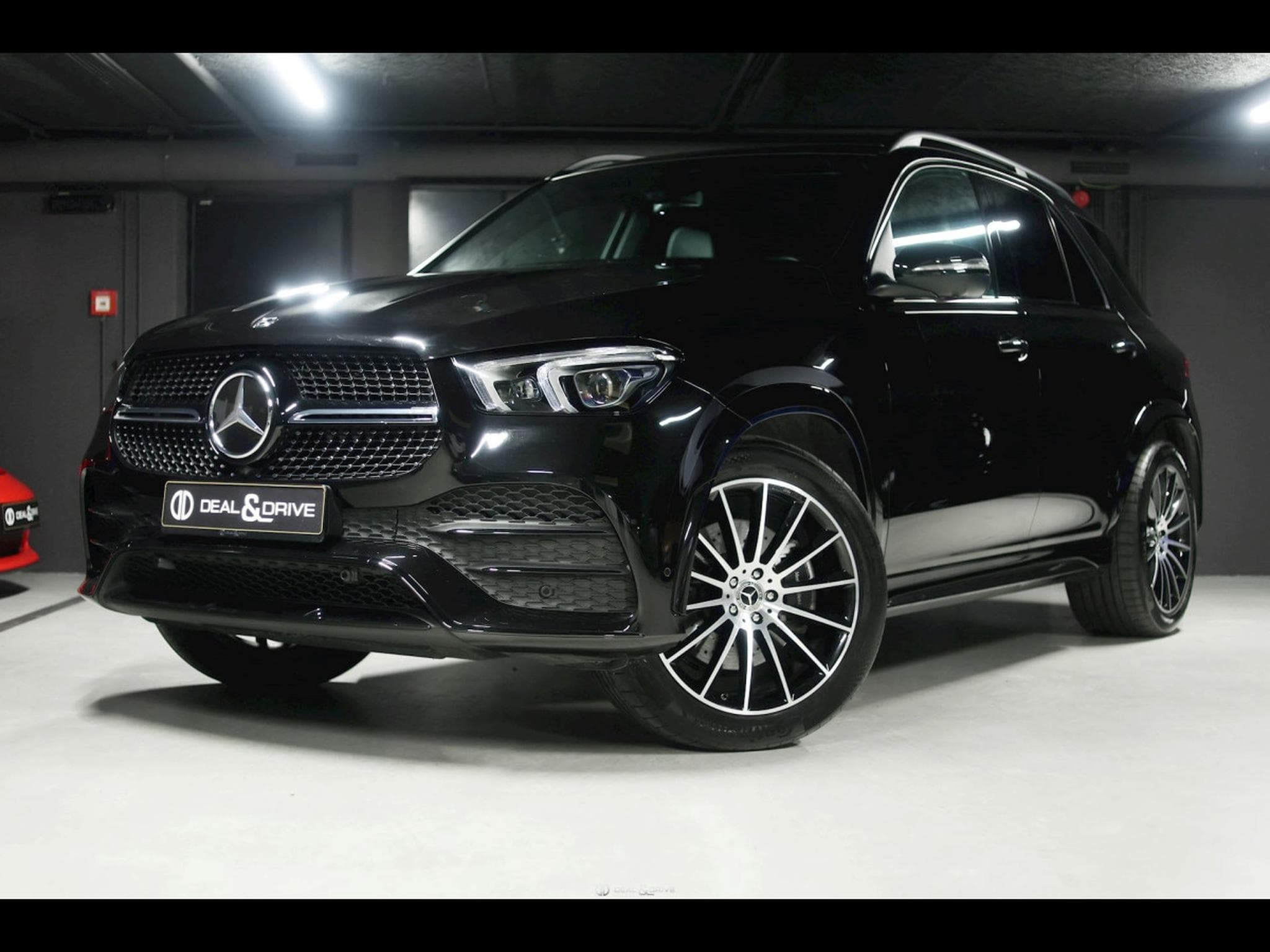Mercedes GLE 400 D 4MATIC AMG-LINE - OBSIDIANSCHWARZ METALLIC (2020) - Photo 1