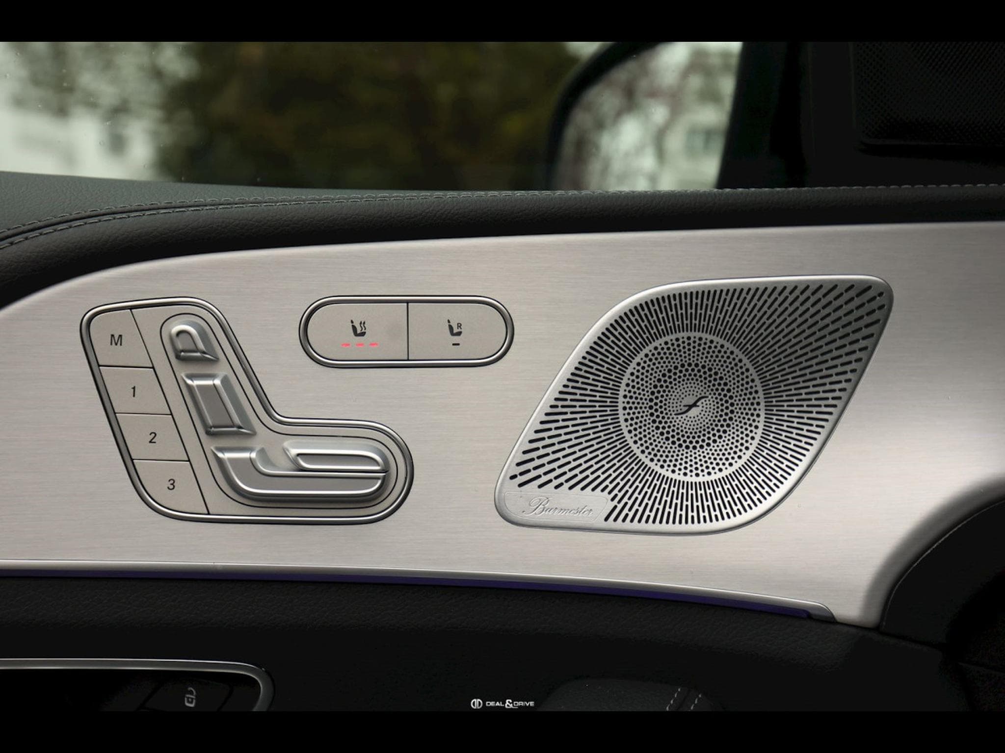 Mercedes GLE 400 D 4MATIC AMG-LINE - OBSIDIANSCHWARZ METALLIC (2020) - Photo 10