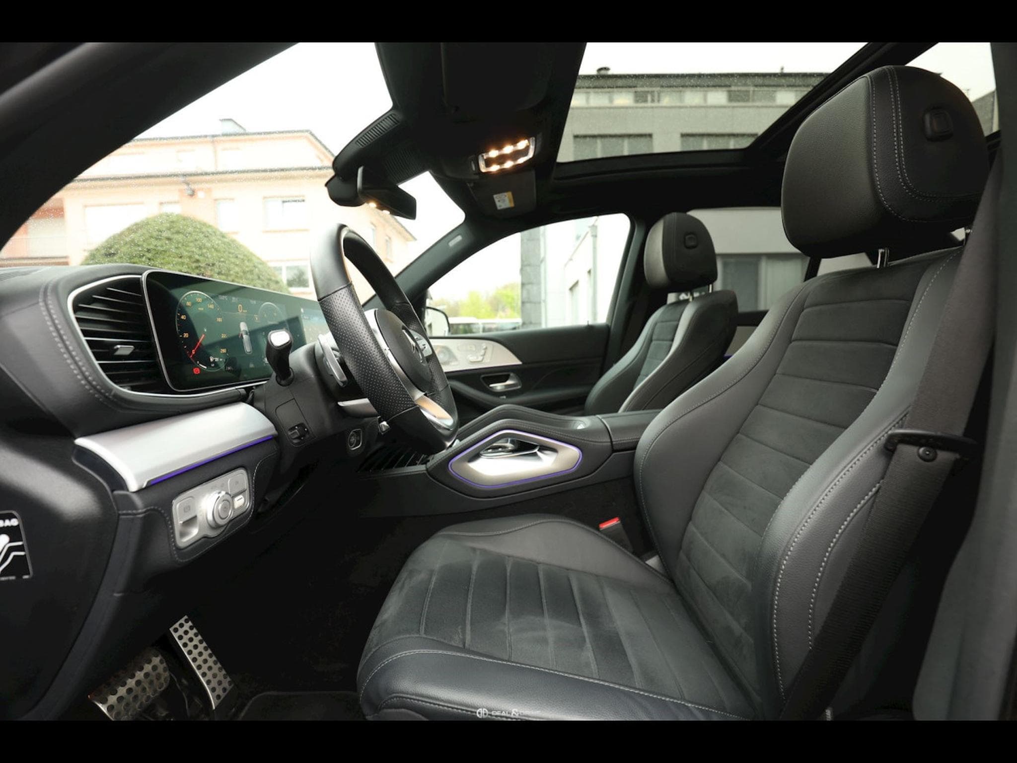 Mercedes GLE 400 D 4MATIC AMG-LINE - OBSIDIANSCHWARZ METALLIC (2020) - Photo 12