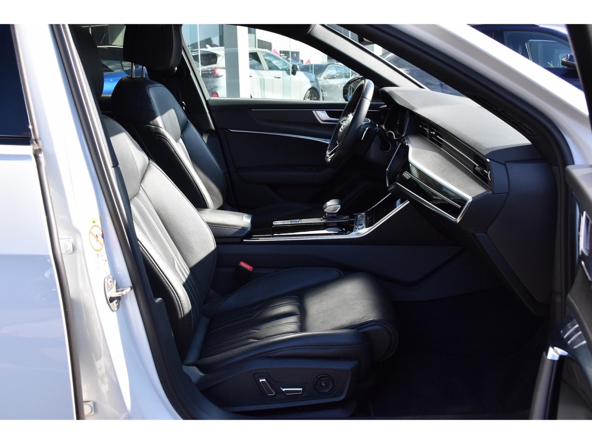 Audi A6 Avant 55 TFSIe Quattro S-Line S-Tronic PANO NAPPA MEMO FULL (2020) - Photo 7