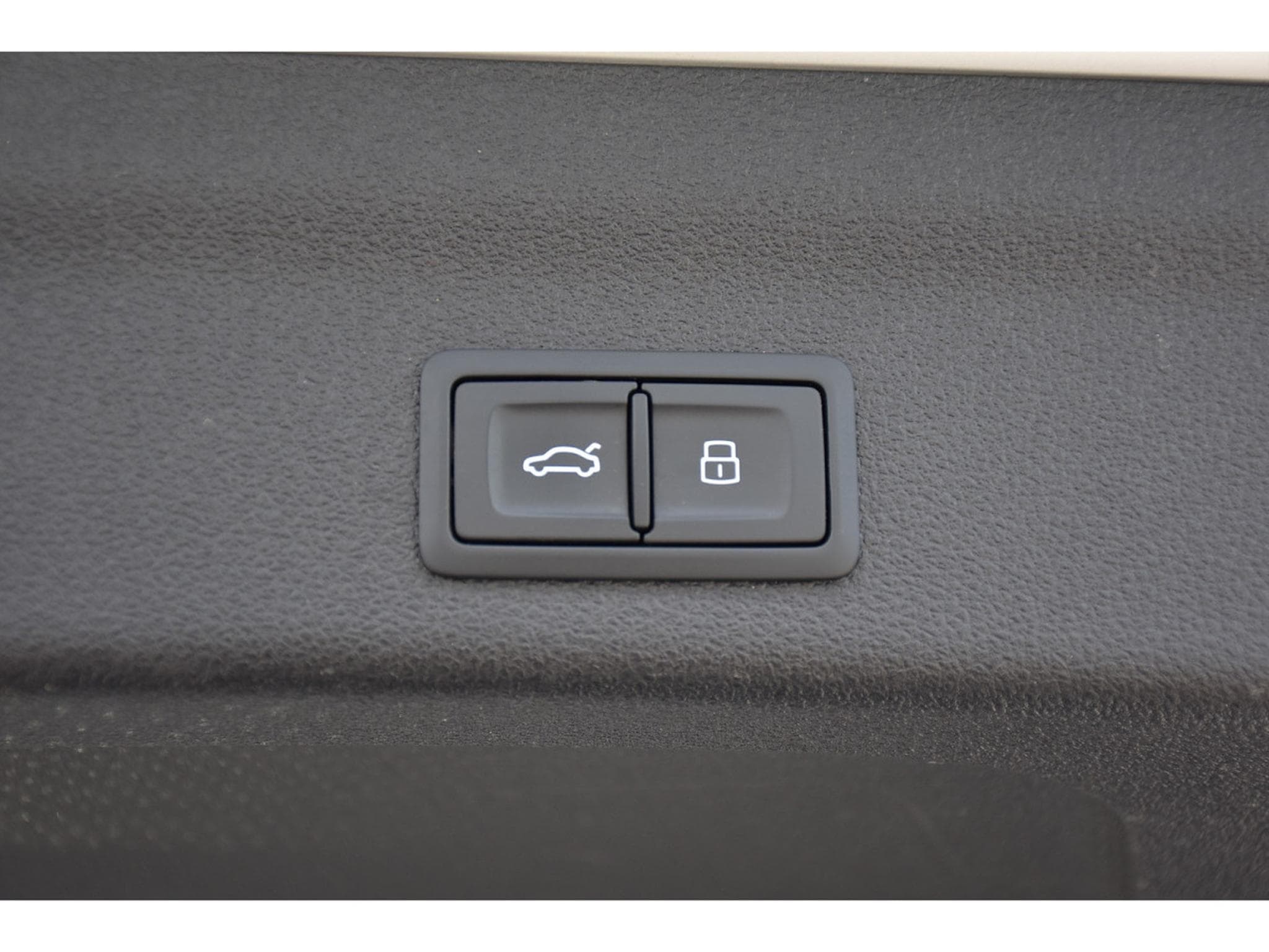 Audi A6 Avant 55 TFSIe Quattro S-Line S-Tronic PANO NAPPA MEMO FULL (2020) - Photo 22