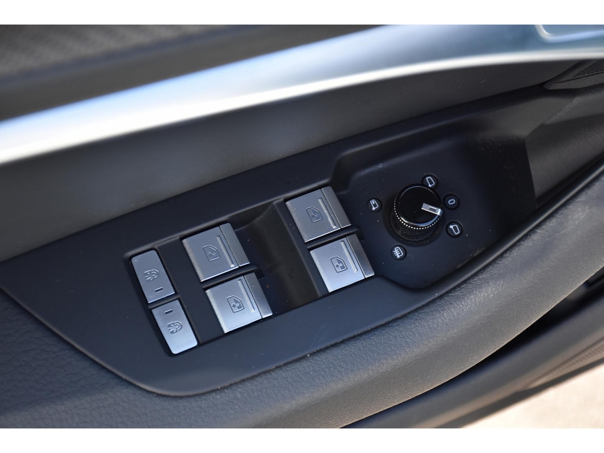 Audi A6 Avant 55 TFSIe Quattro S-Line S-Tronic PANO NAPPA MEMO FULL (2020) - Photo 21