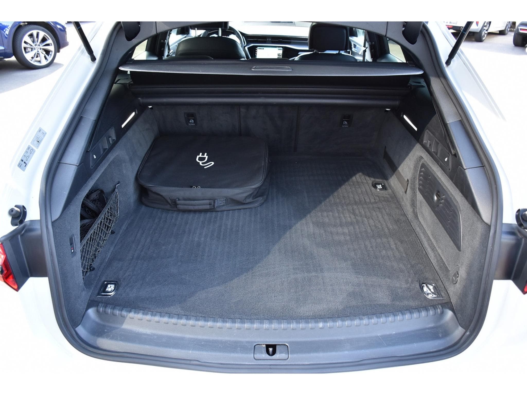 Audi A6 Avant 55 TFSIe Quattro S-Line S-Tronic PANO NAPPA MEMO FULL (2020) - Photo 24