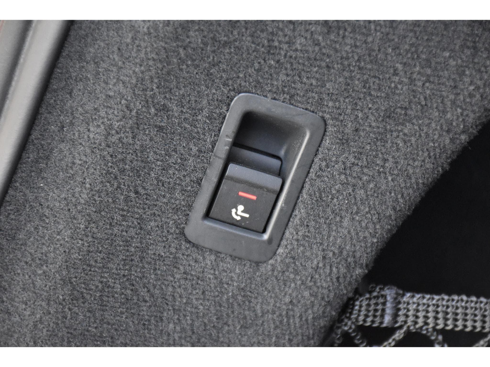 Audi A6 Avant 55 TFSIe Quattro S-Line S-Tronic PANO NAPPA MEMO FULL (2020) - Photo 23