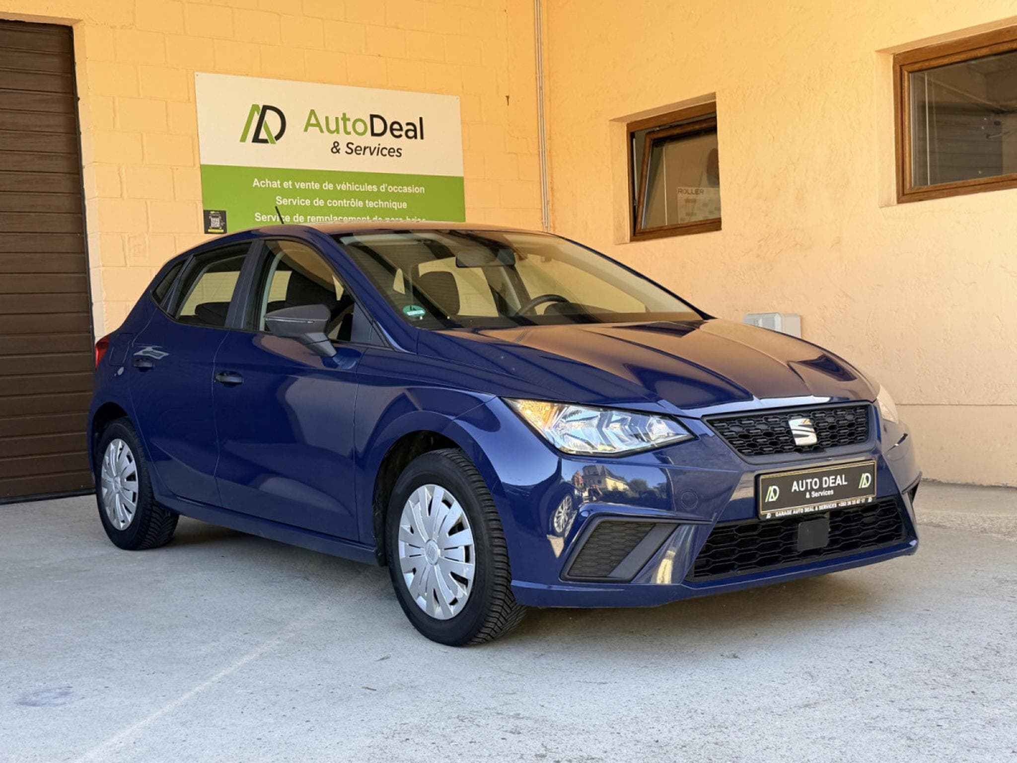 Seat Ibiza 1.0 COOL&SOUND 95CV (2019) - Photo 1