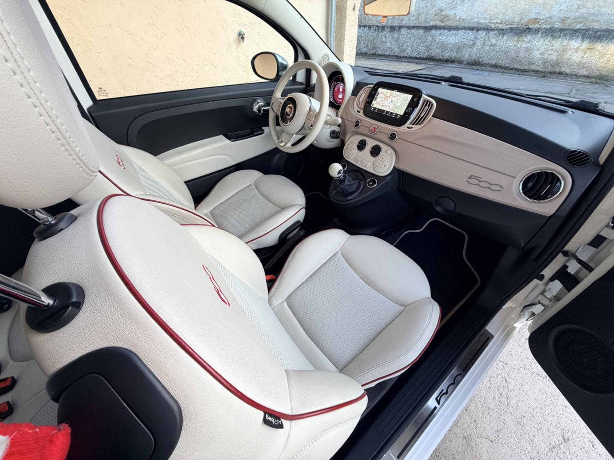 Fiat 500 C LOUNGE CABRIO-CUIR-GPS 85CV (2020) - Photo 6